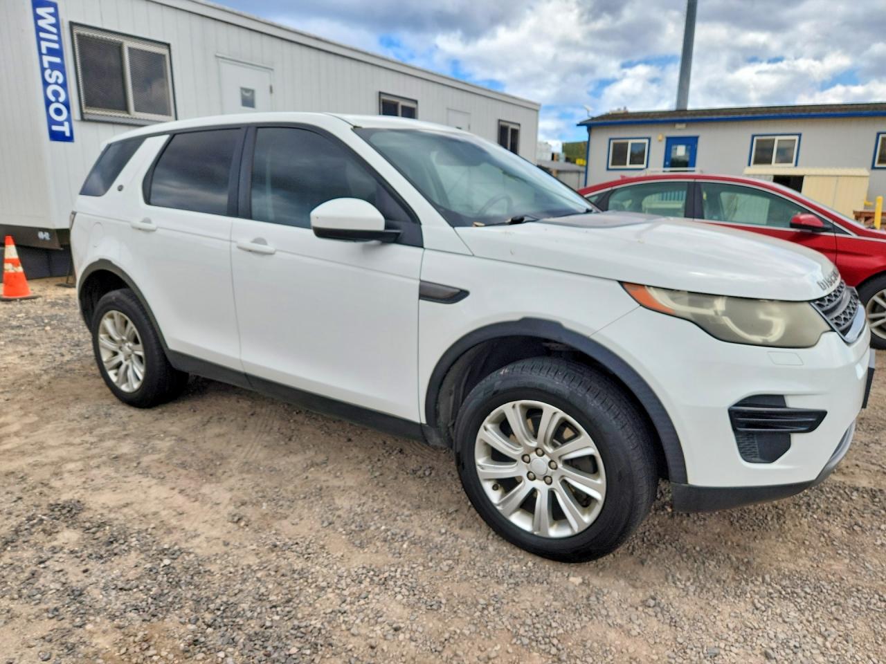 2016 Land Rover Discovery Sport Se White vin: SALCP2BG1GH623503