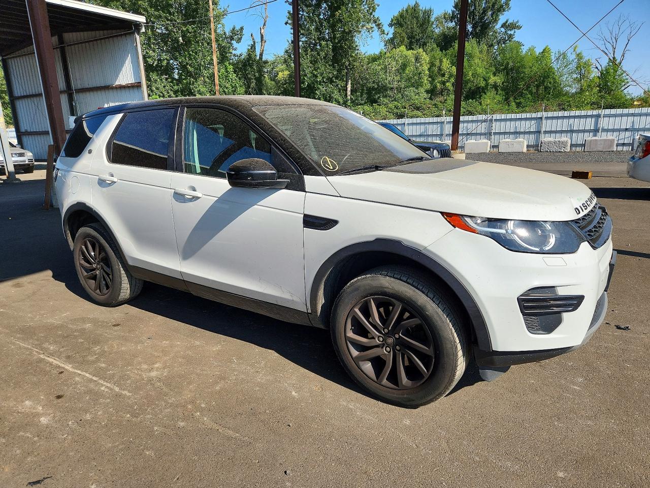2017 Land Rover Discovery Sport Se White vin: SALCP2BG9HH689931