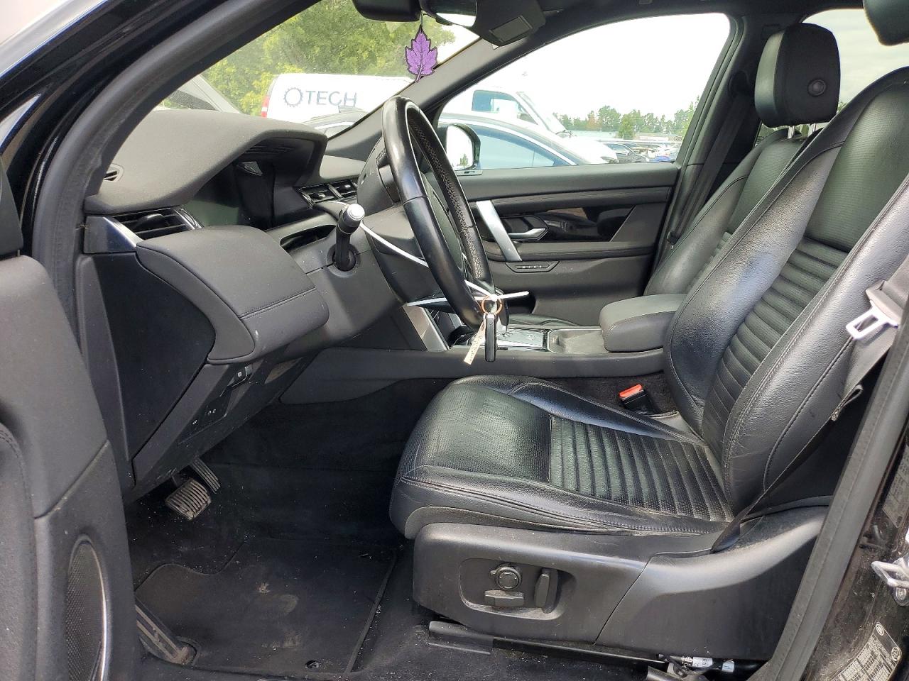 2020 Land Rover Discovery Sport Se Black vin: SALCP2FX2LH843589