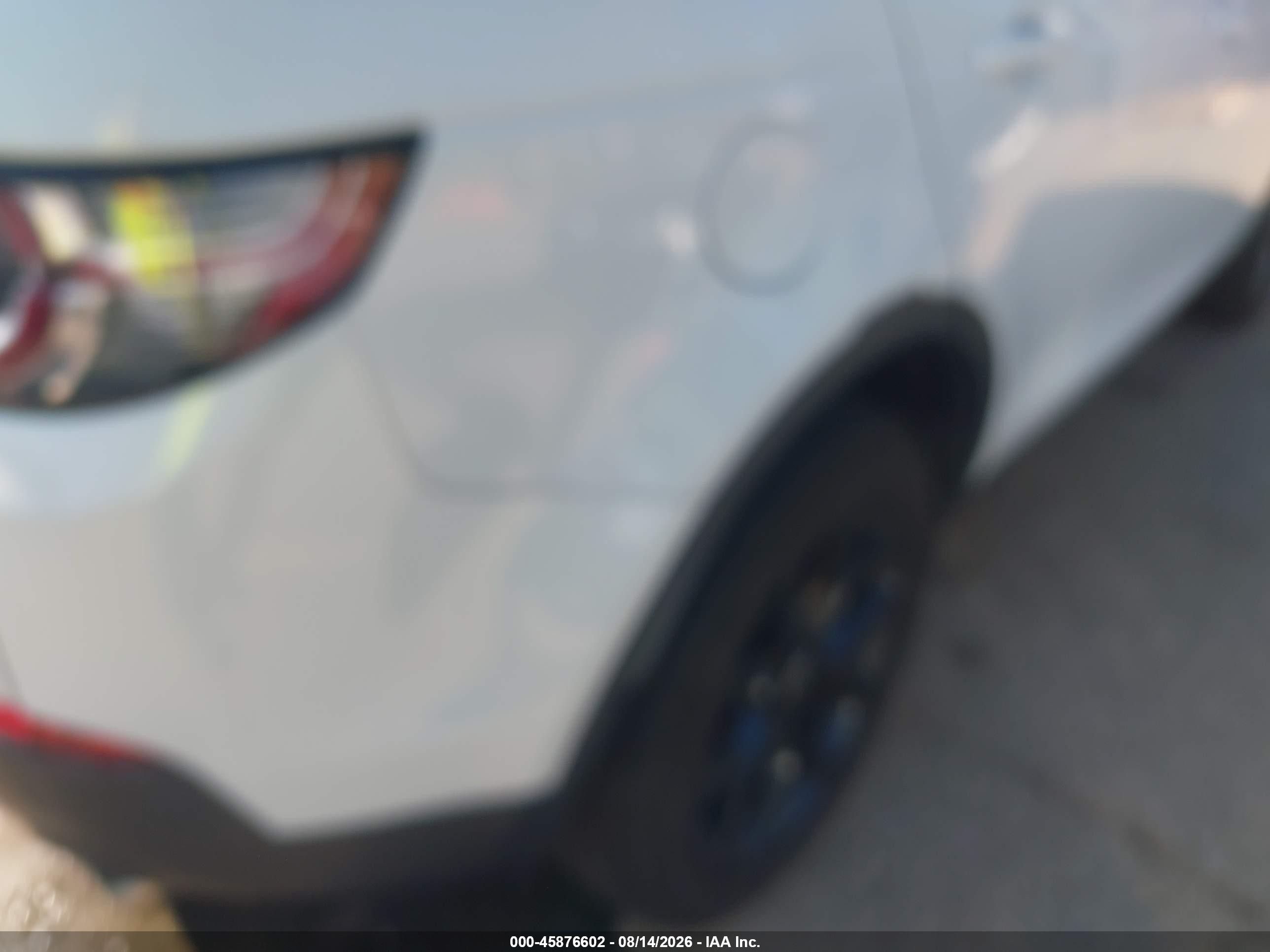 2015 Land Rover Discovery Sport Hse White vin: SALCR2BG2FH513343