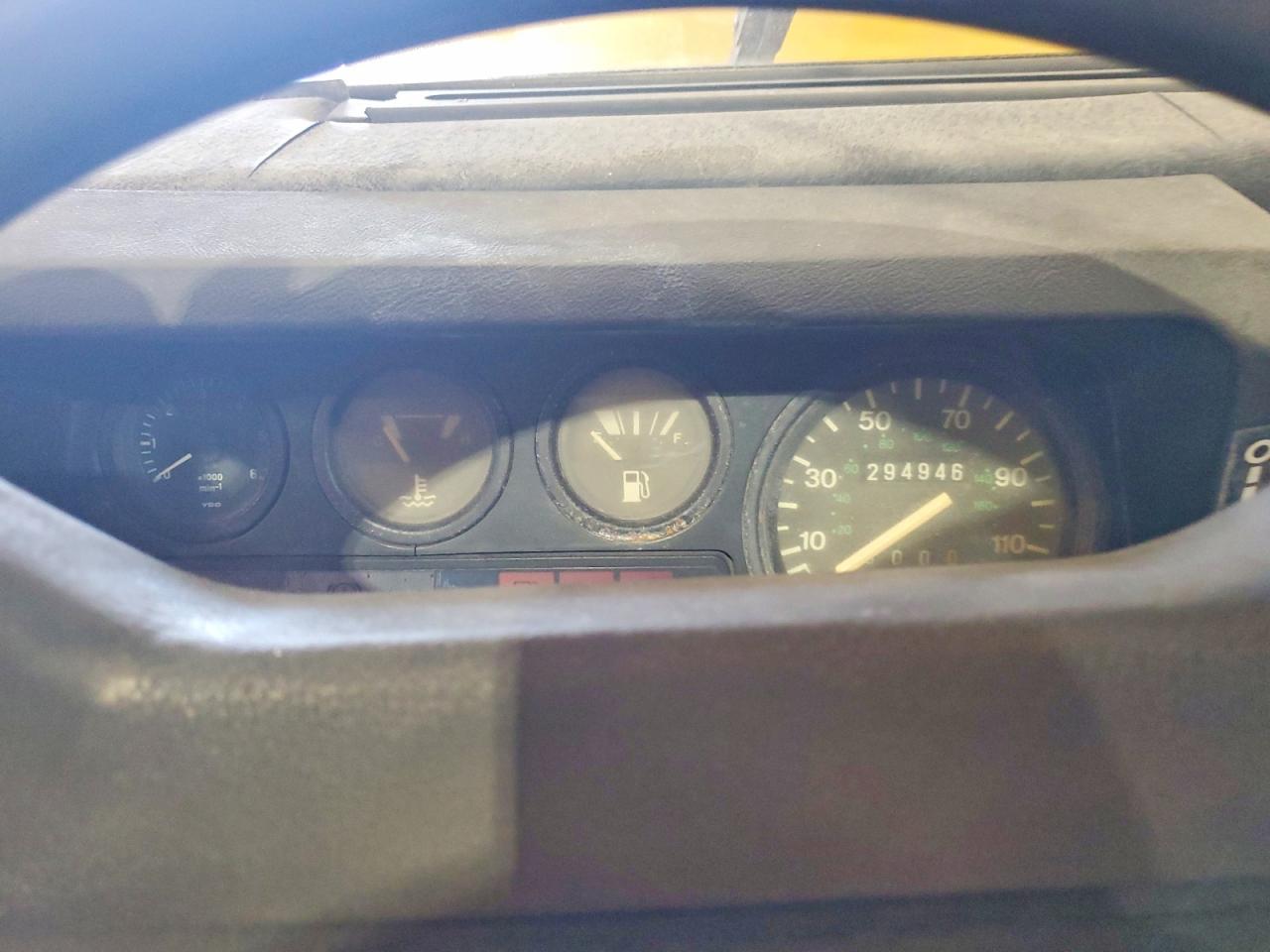 1995 Land Rover Defender 90 Yellow vin: SALDV2280SA956053