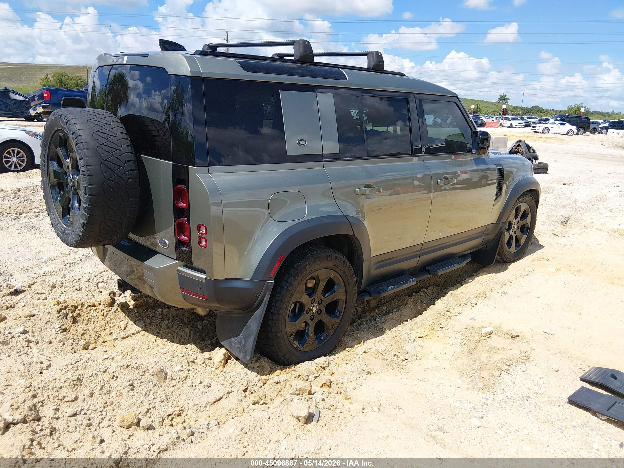 2020 Land Rover Defender 110 Hse Green vin: SALE9EEUXL2029995