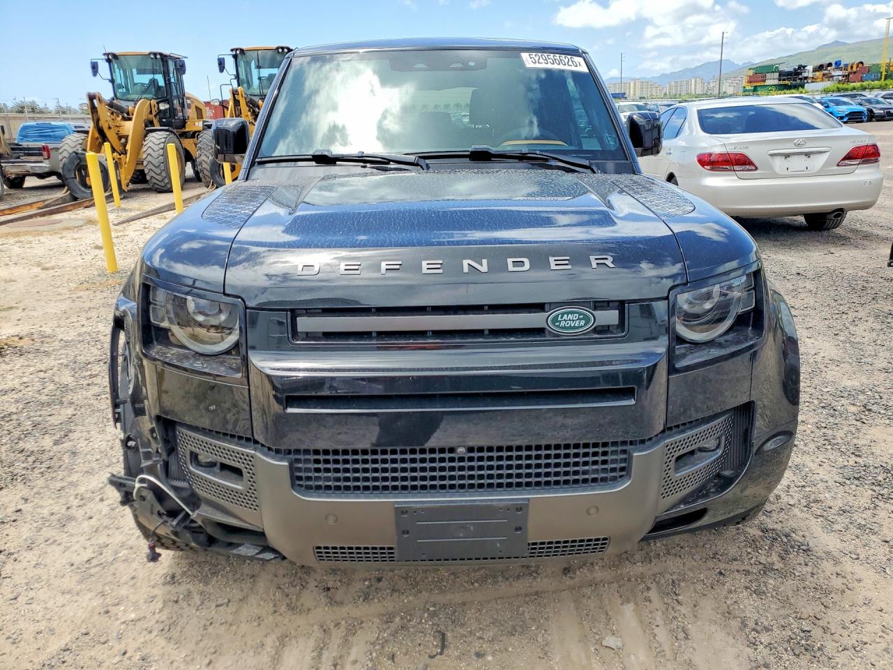 2024 Land Rover Defender 90 Черный vin: SALEB6EE3R2272155