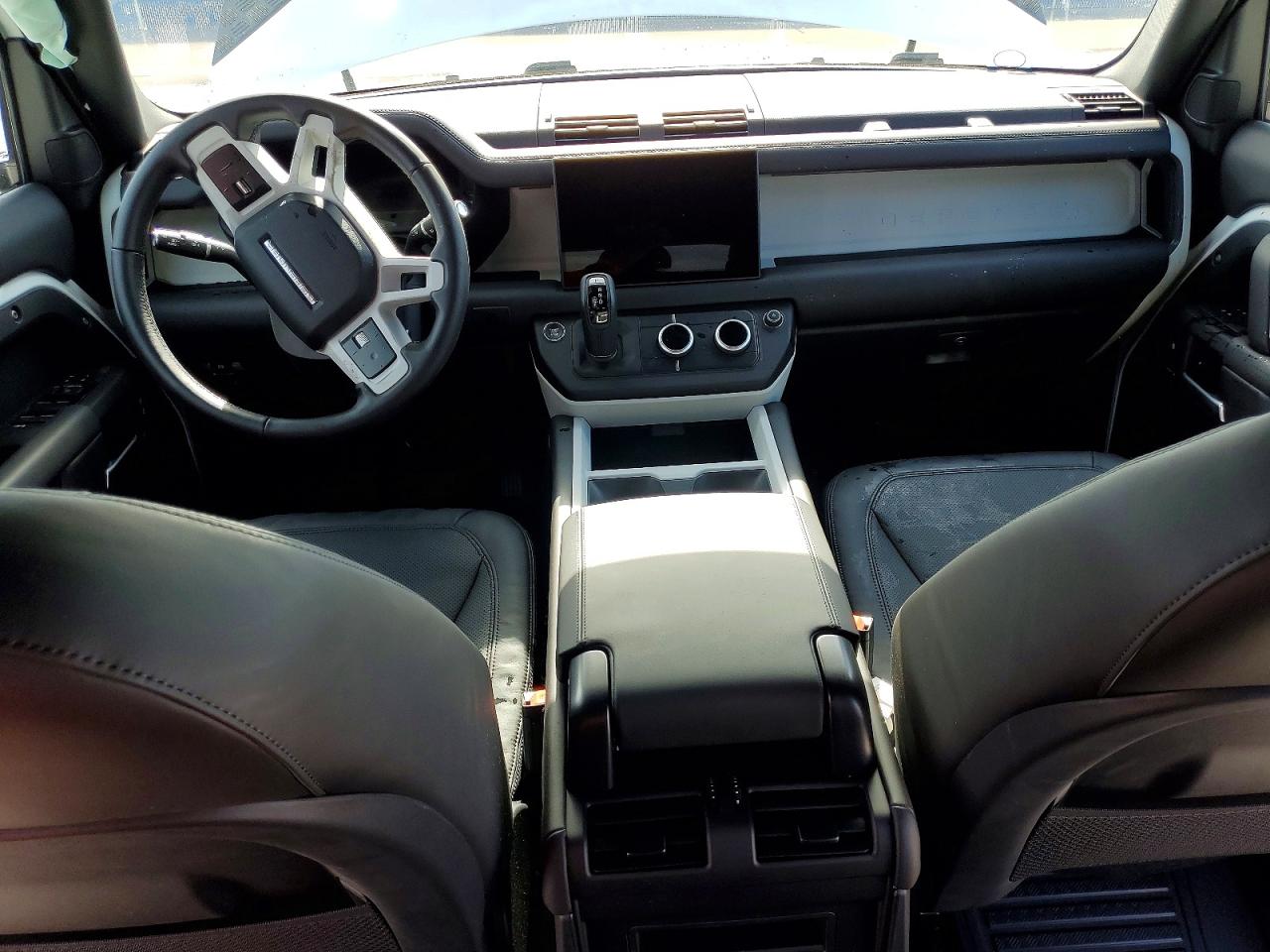 2025 Land Rover Defender 110 S White vin: SALEJ7EX7S2462590