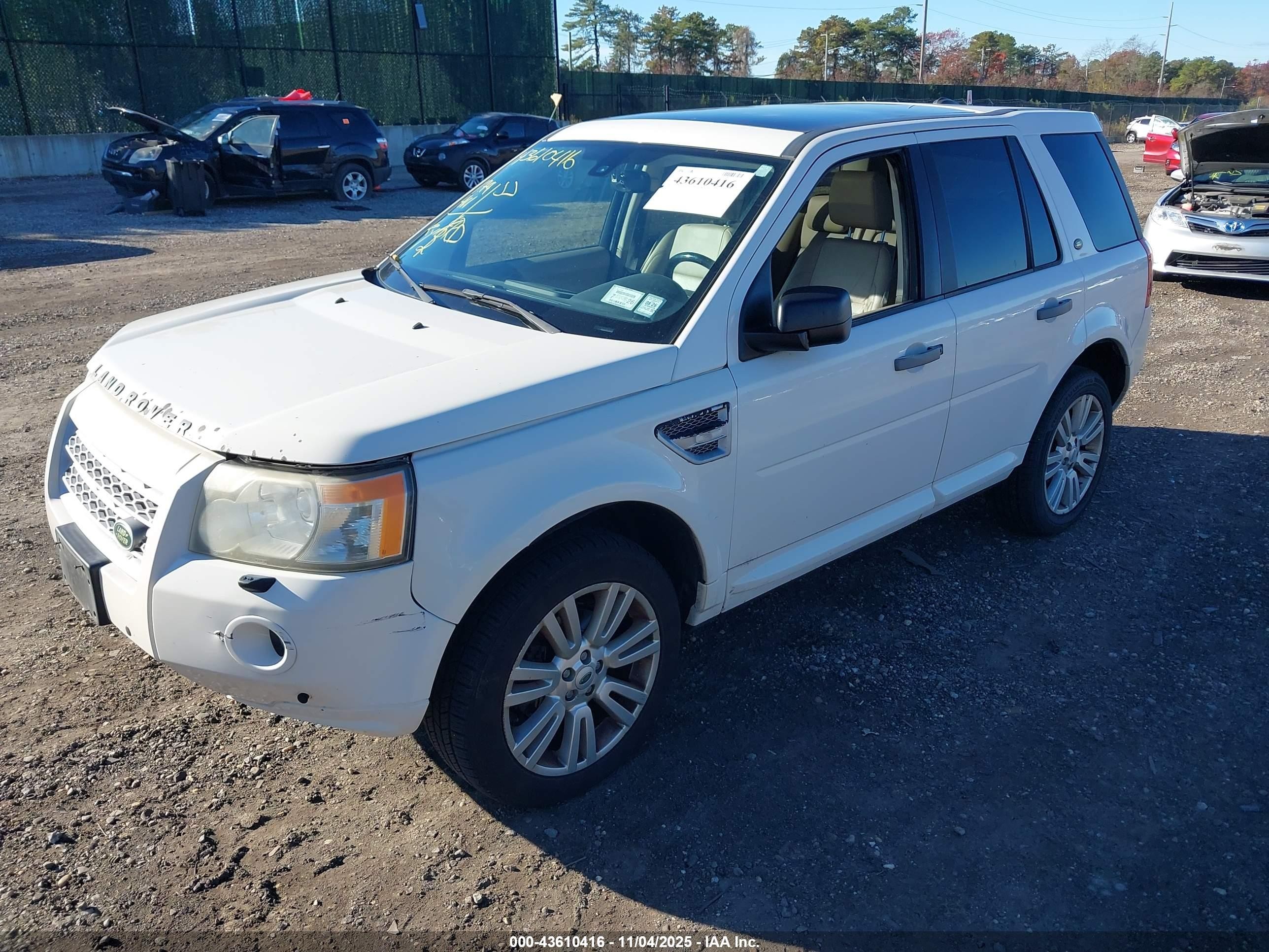 2009 Land Rover Lr2 Hse White vin: SALFR24N59H147648