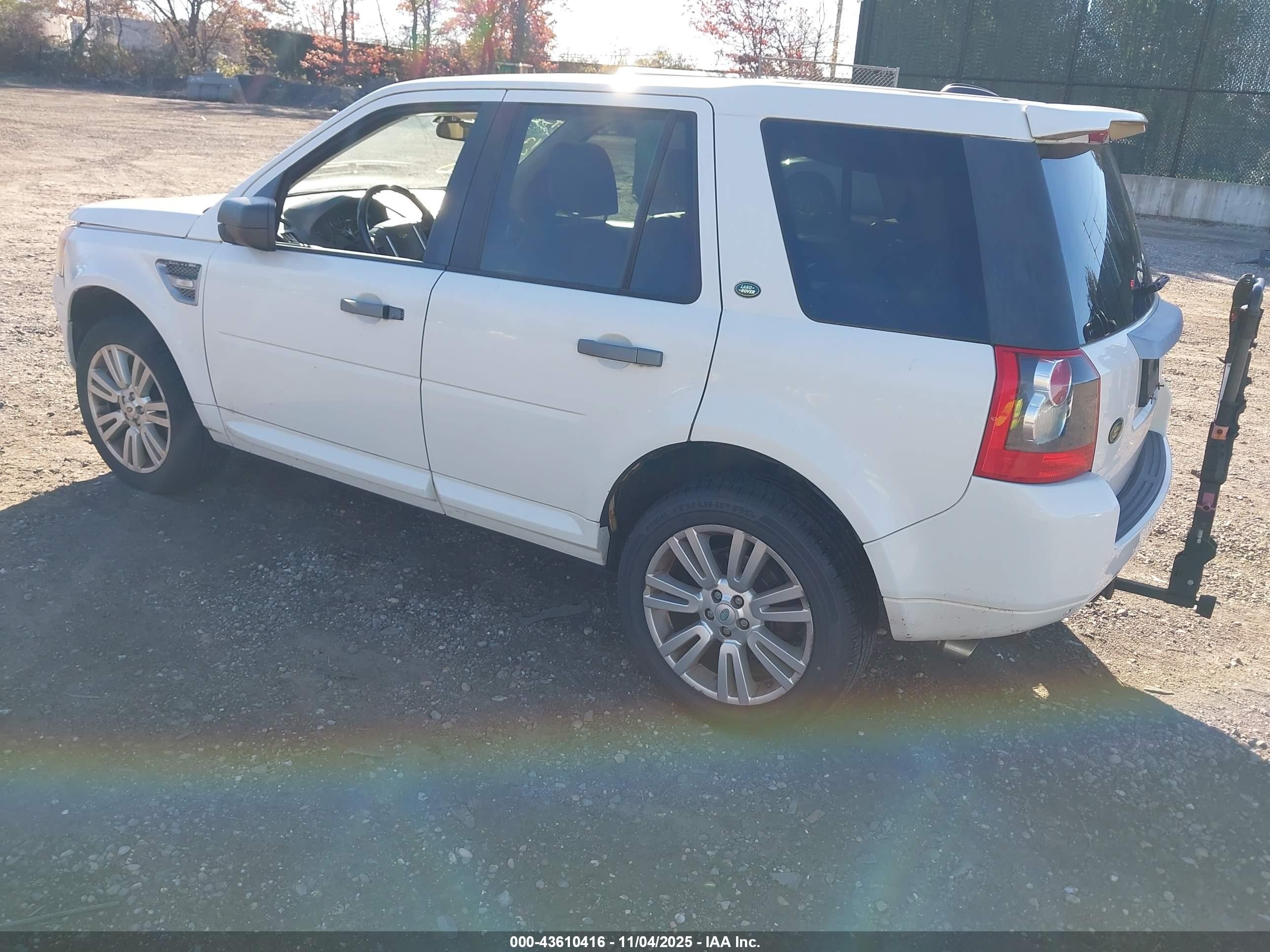 2009 Land Rover Lr2 Hse White vin: SALFR24N59H147648