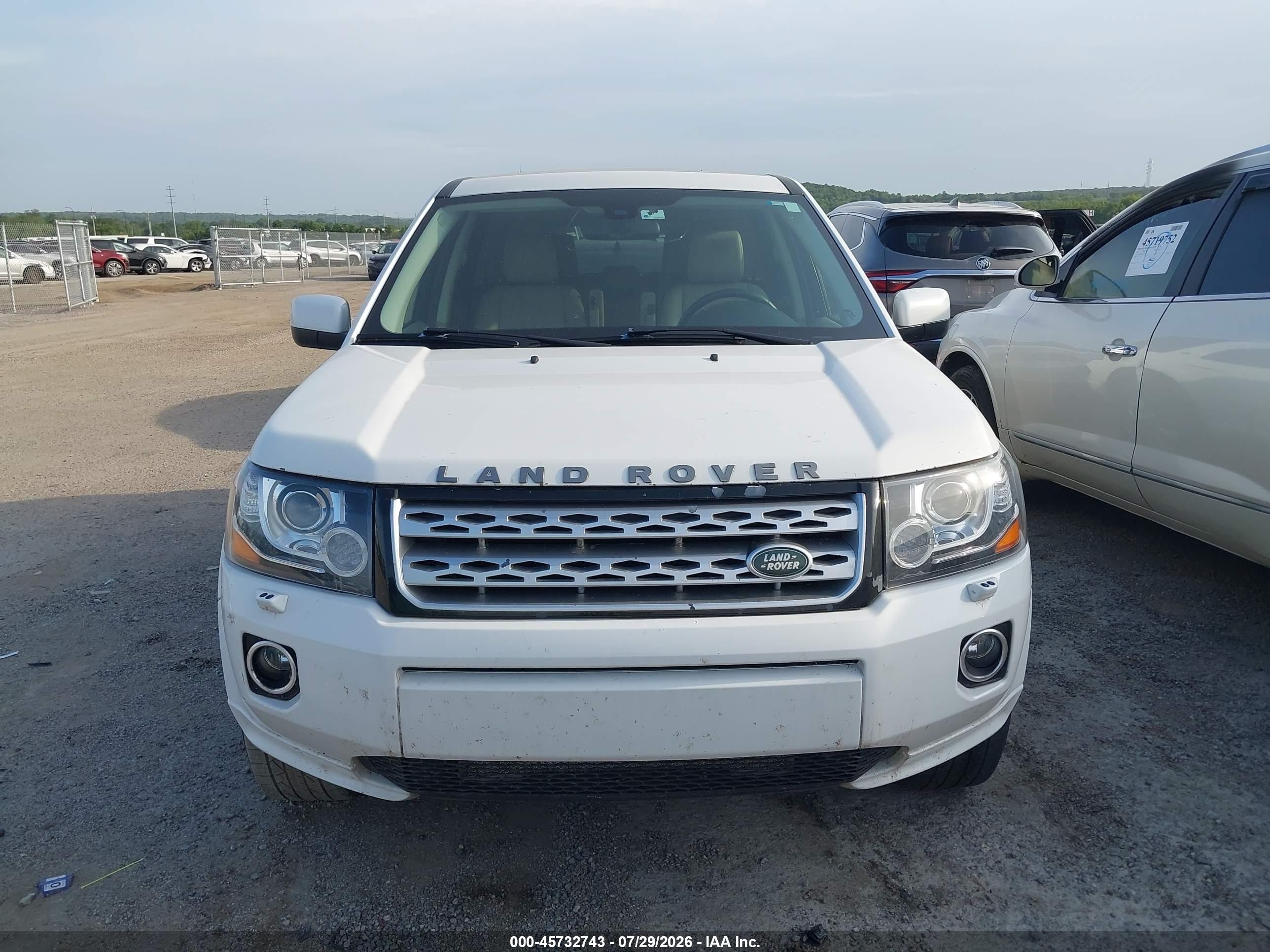 2015 Land Rover Lr2   White vin: SALFR2BG0FH423802