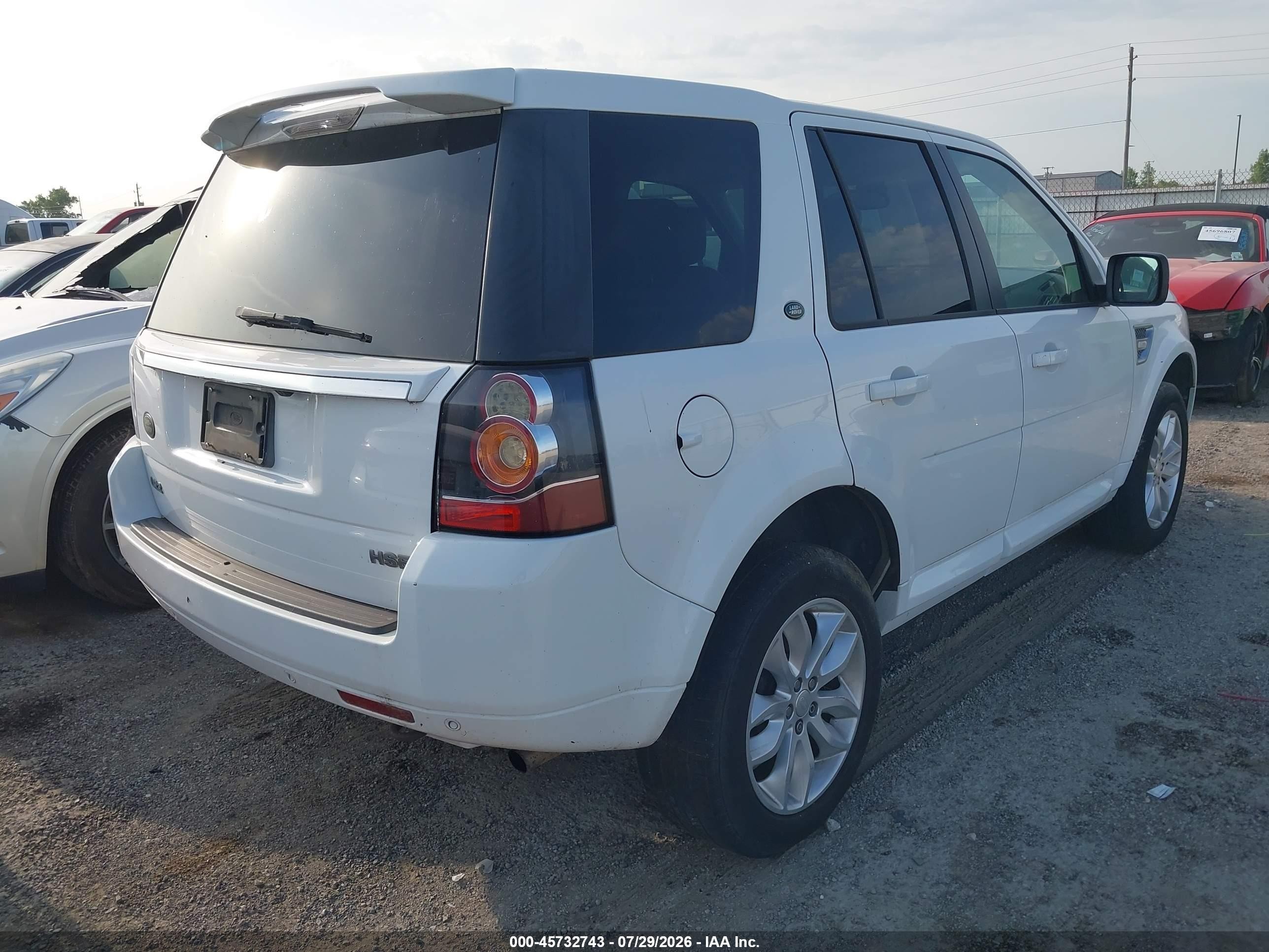 2015 Land Rover Lr2   White vin: SALFR2BG0FH423802