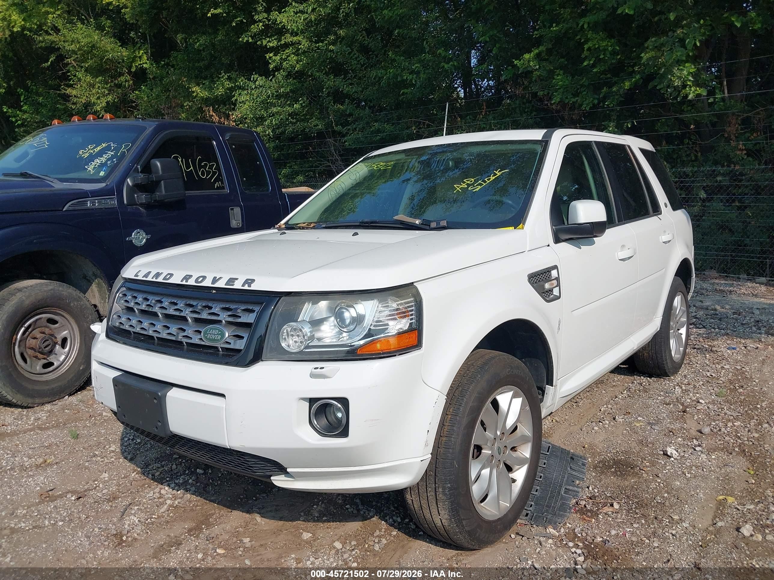 2014 Land Rover Lr2   White vin: SALFR2BG2EH411486