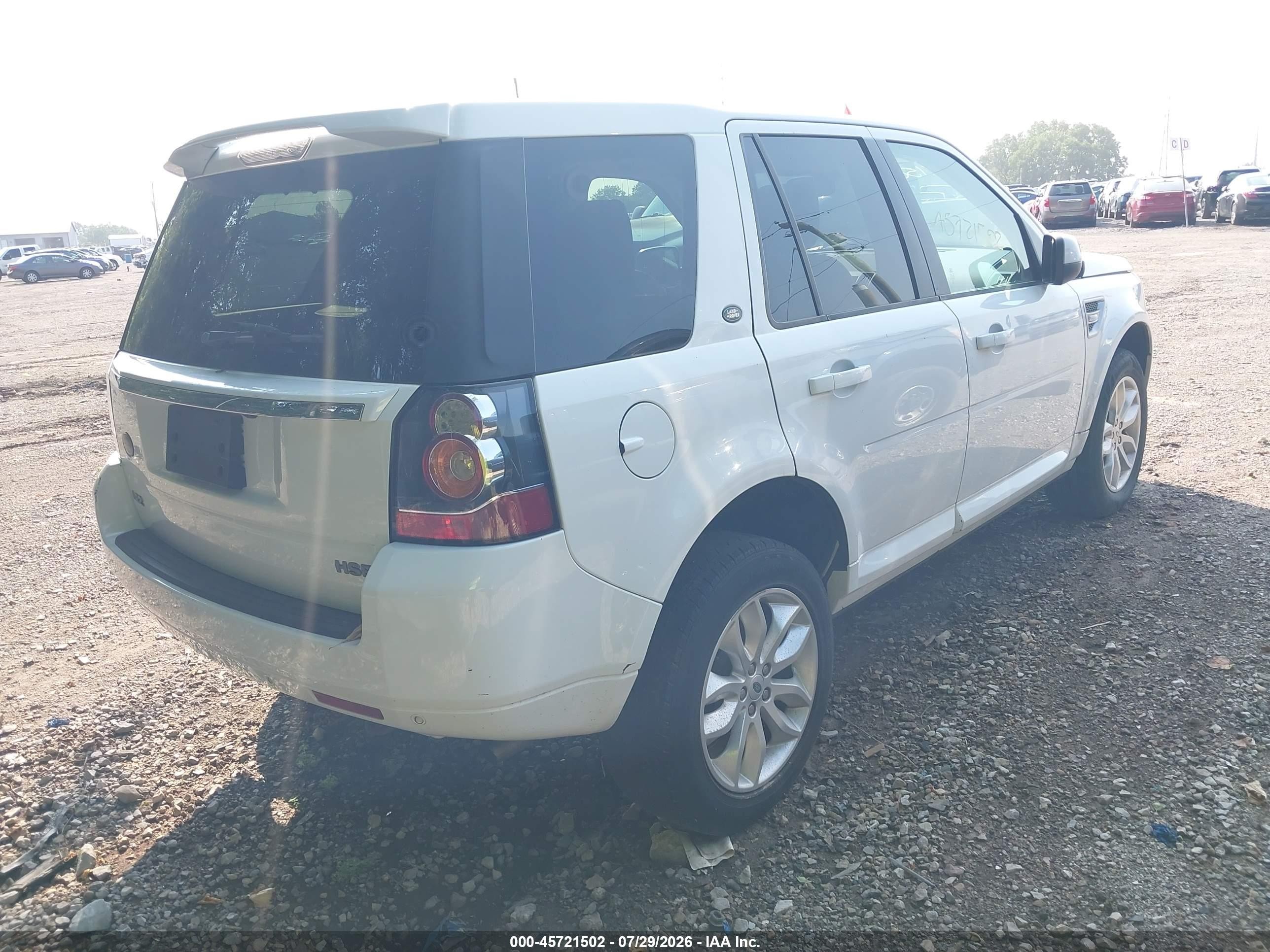 2014 Land Rover Lr2   White vin: SALFR2BG2EH411486