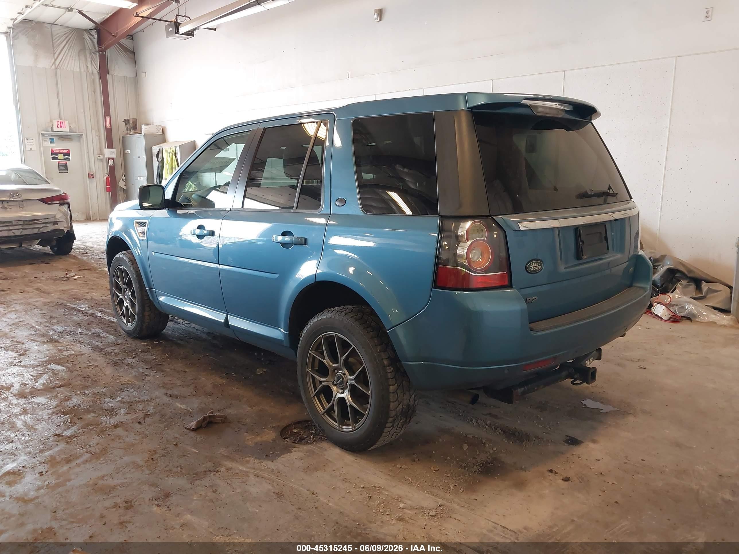 2014 Land Rover Lr2 Blue vin: SALFR2BG3EH408175