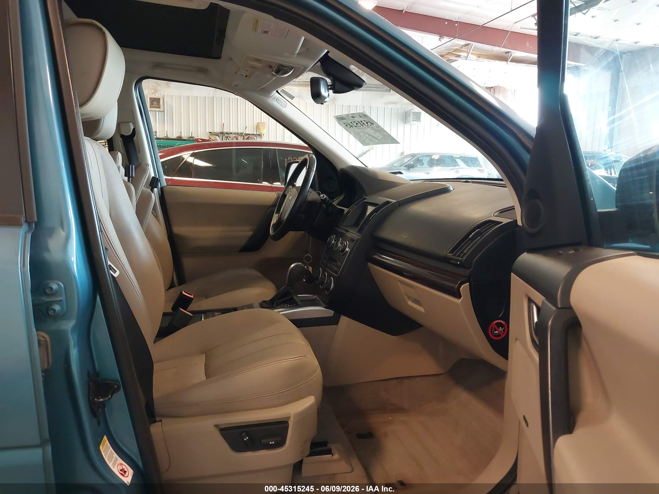 2014 Land Rover Lr2 Blue vin: SALFR2BG3EH408175