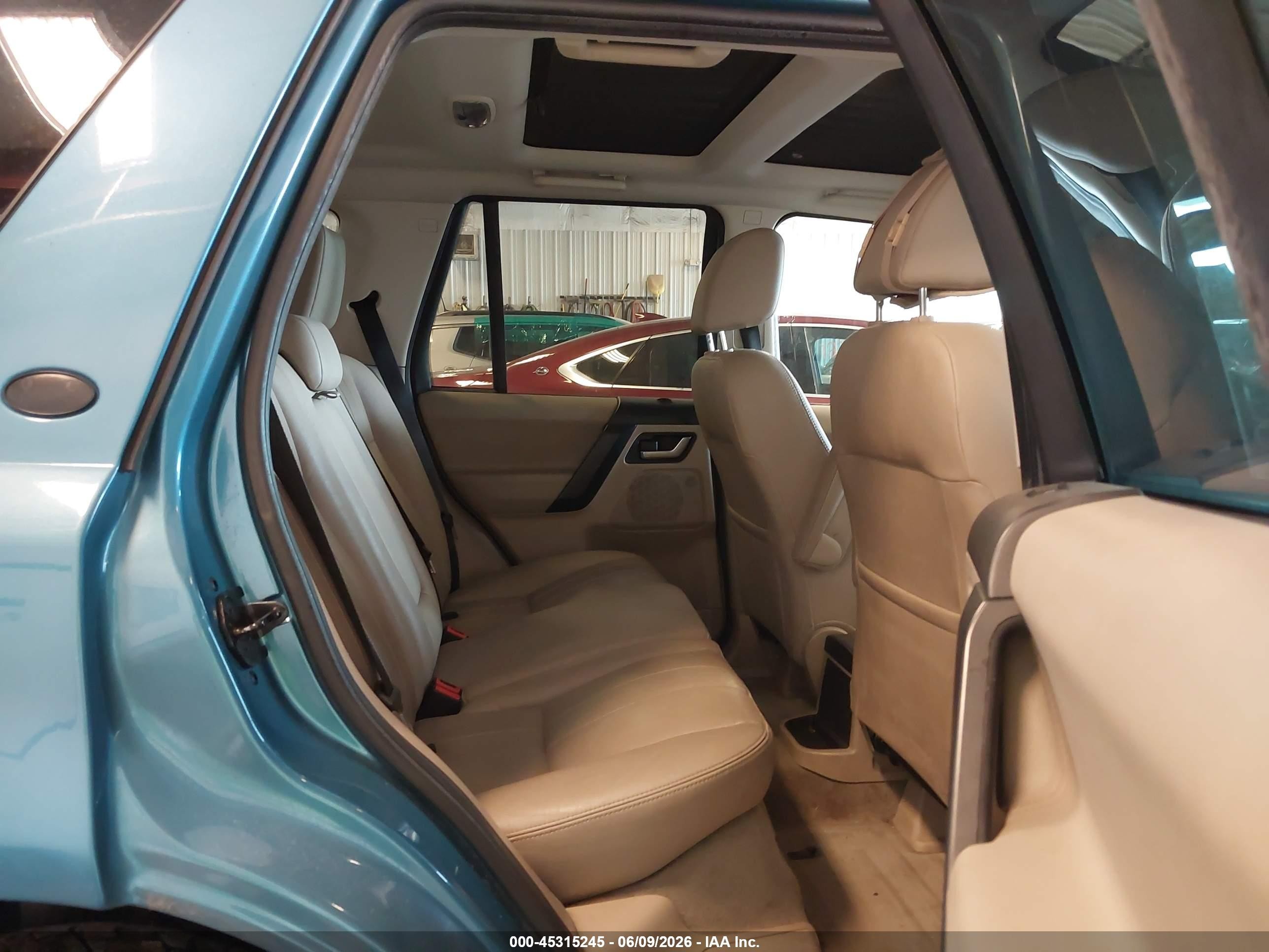 2014 Land Rover Lr2 Blue vin: SALFR2BG3EH408175