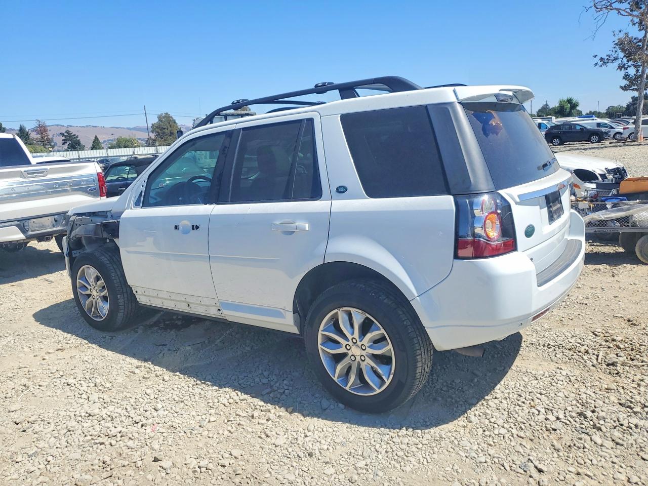 2015 Land Rover Lr2 Base/hse White vin: SALFR2BG3FH428265