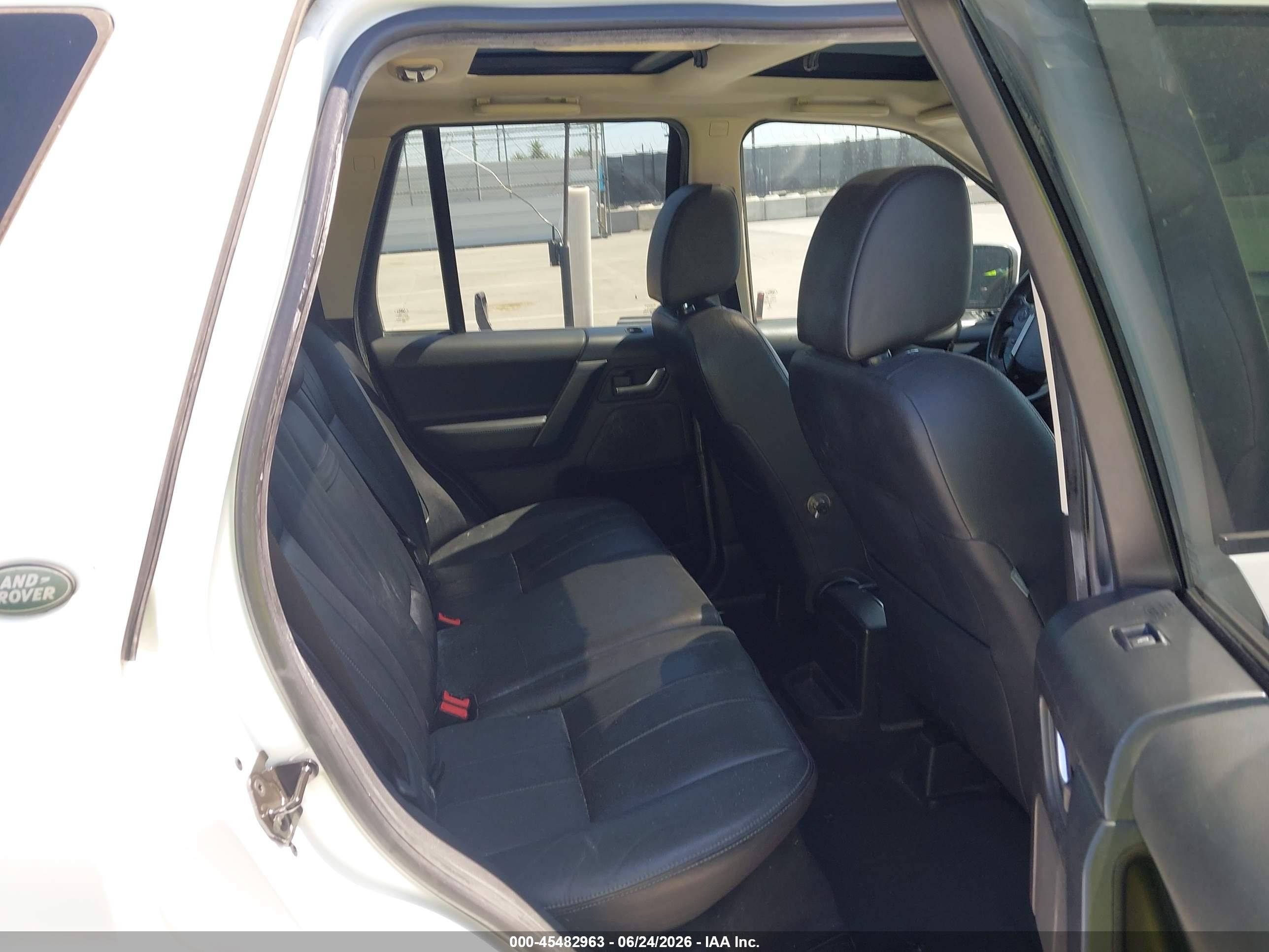 2013 Land Rover Lr2 White vin: SALFR2BG9DH359045