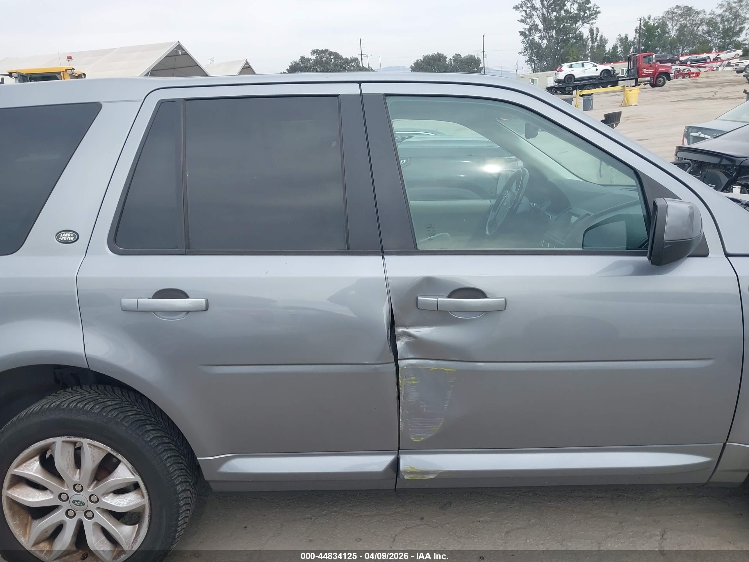2013 Land Rover Lr2   Gray vin: SALFR2BGXDH323073