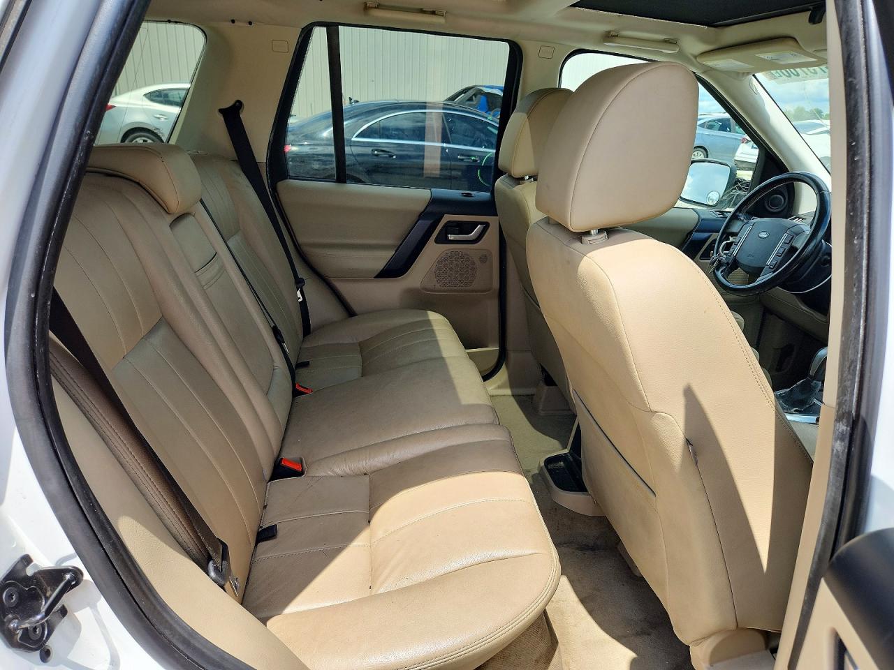 2011 Land Rover Lr2 Hse White vin: SALFR2BN0BH238240