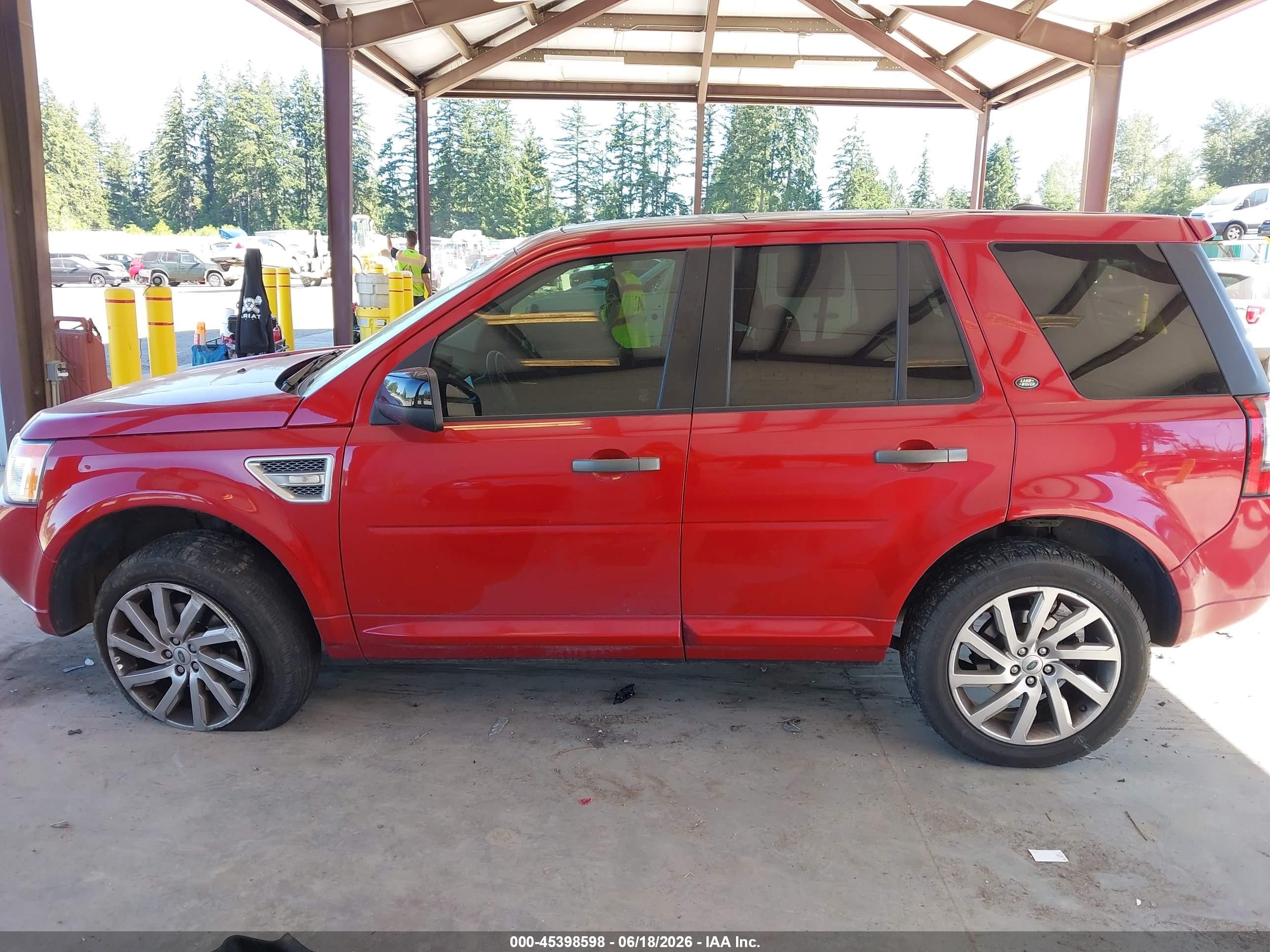 2012 Land Rover Lr2 Красный vin: SALFR2BN0CH281669
