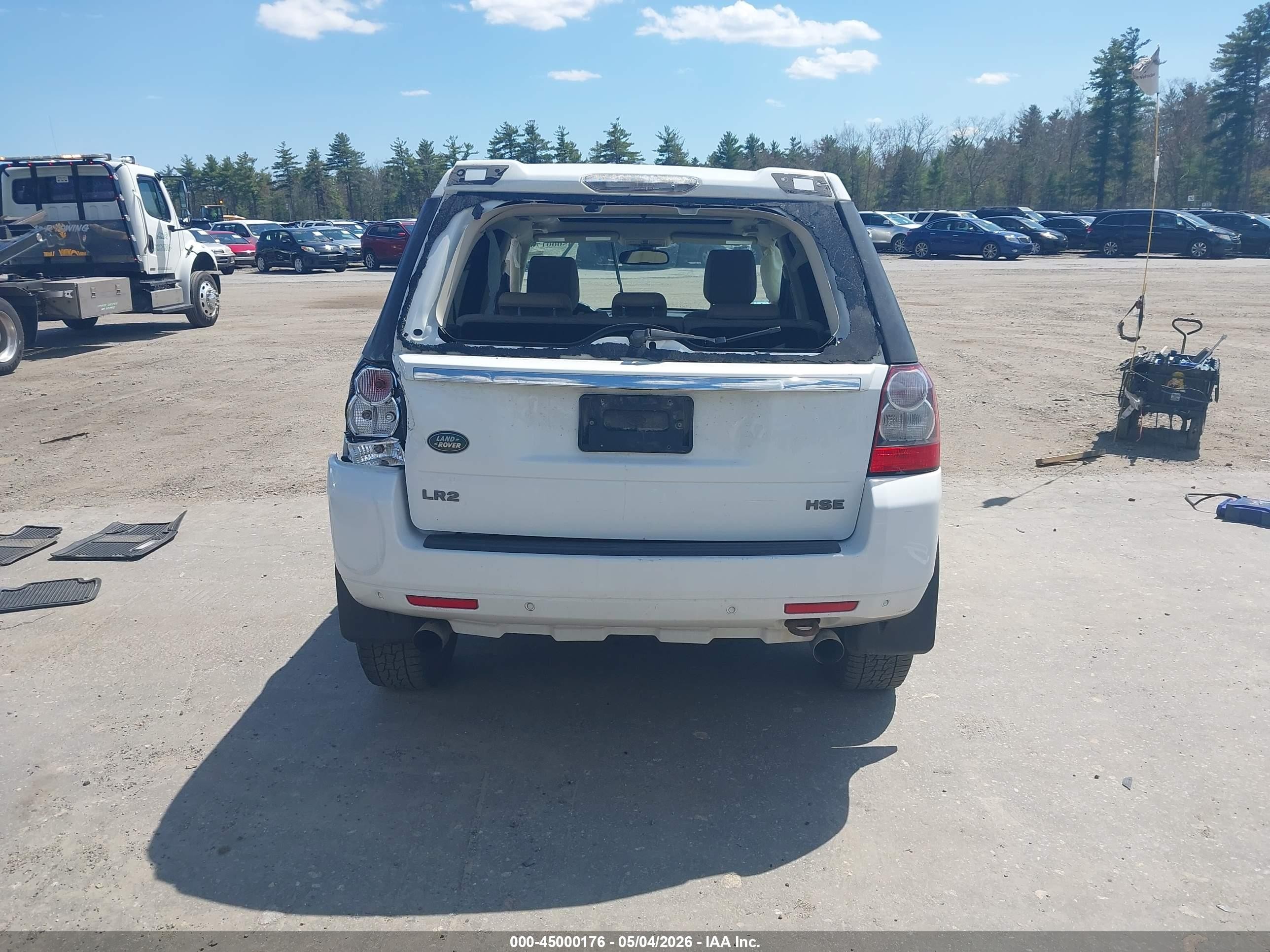 2012 Land Rover Lr2   White vin: SALFR2BN1CH308247
