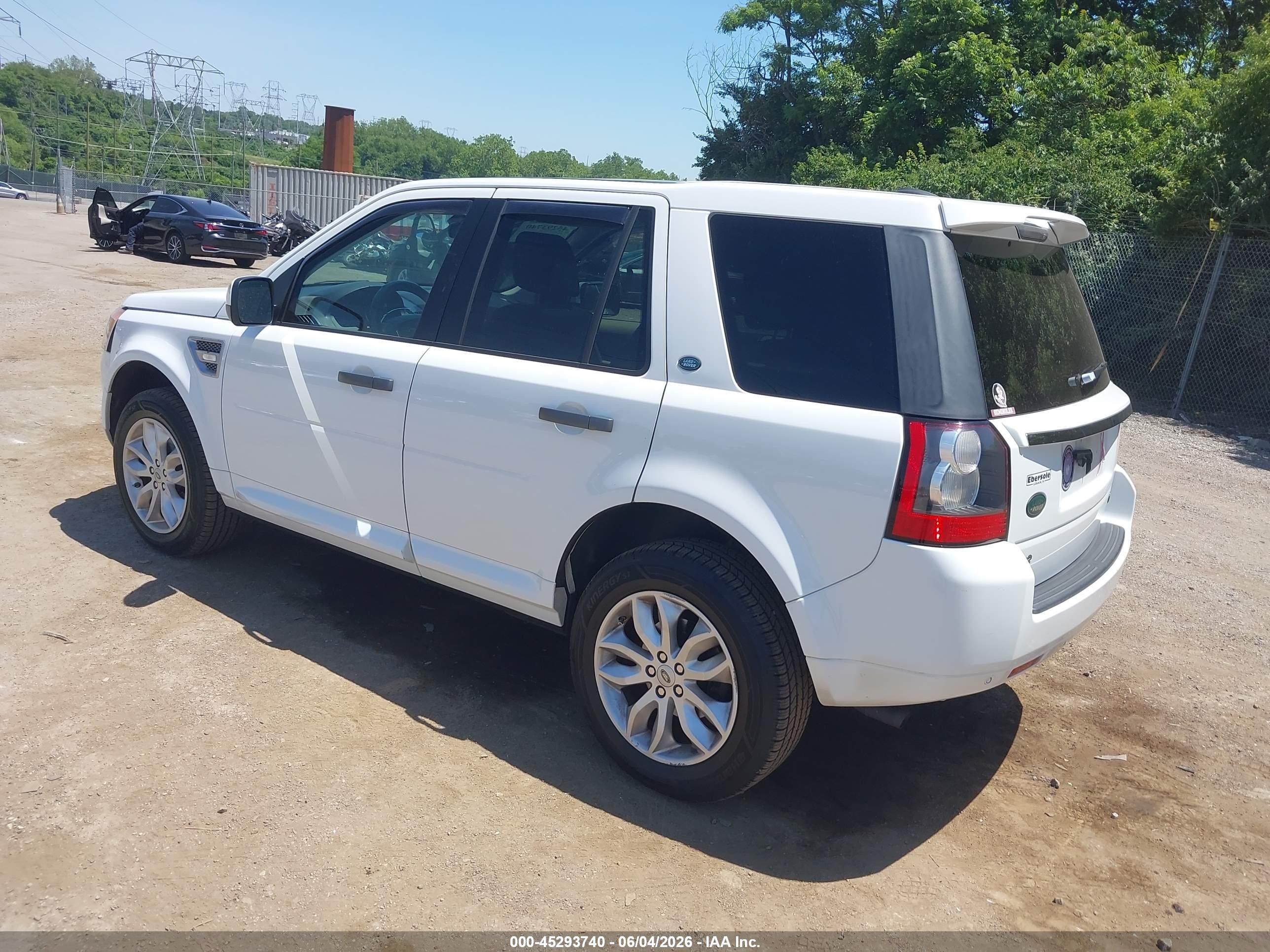 2012 Land Rover Lr2   White vin: SALFR2BN3CH290527