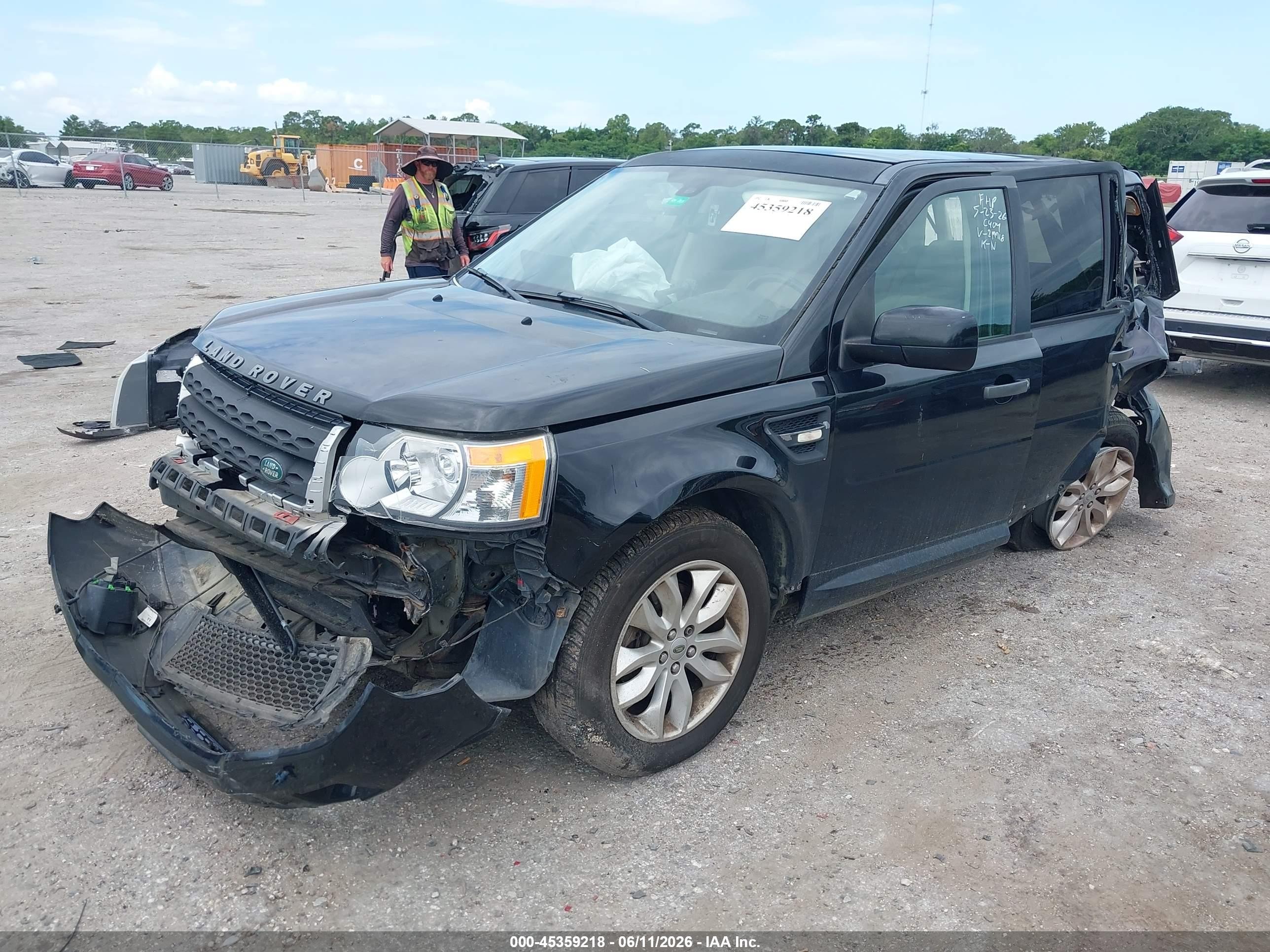 2011 Land Rover Lr2   Black vin: SALFR2BN6BH219918