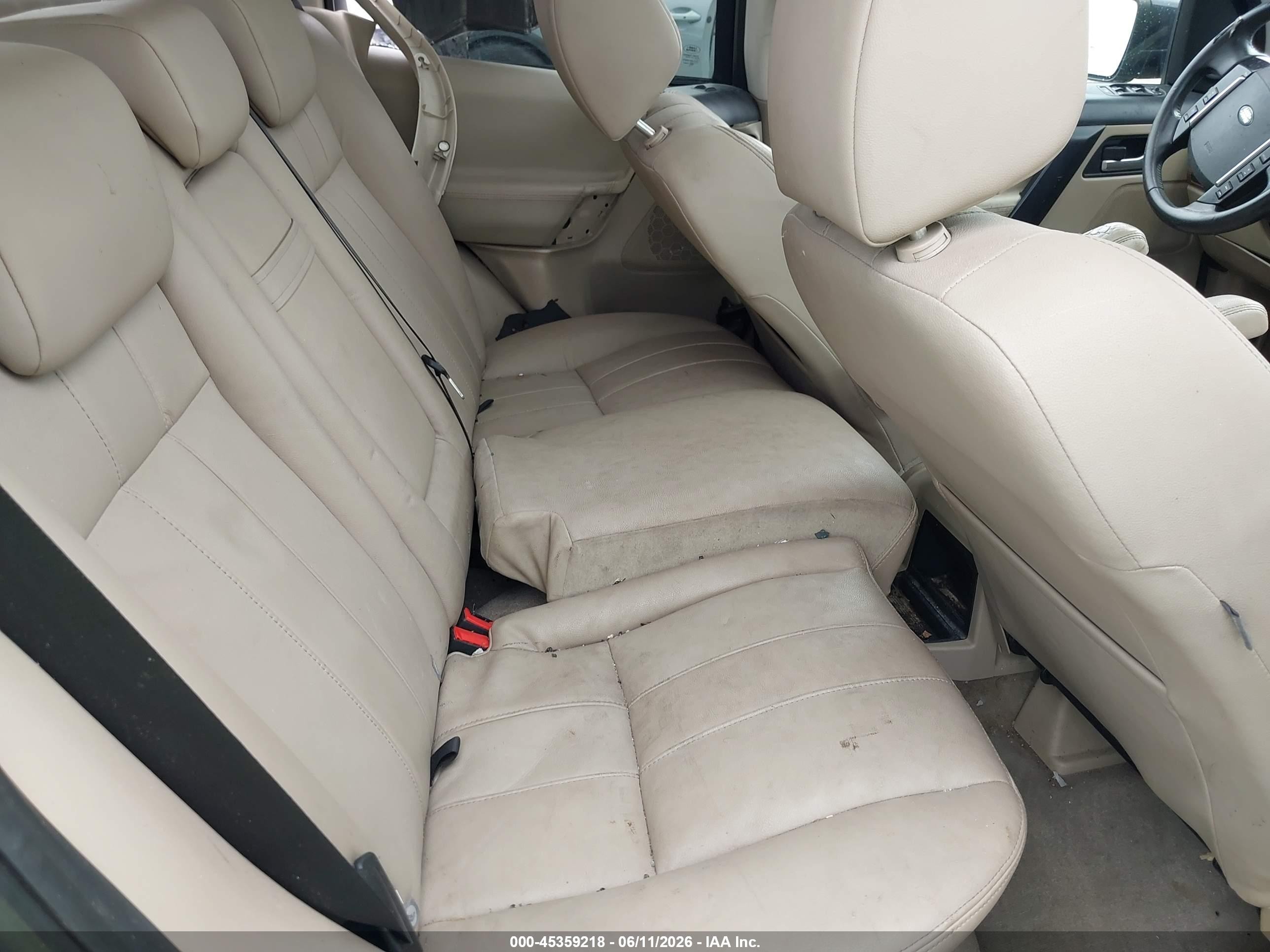 2011 Land Rover Lr2   Black vin: SALFR2BN6BH219918