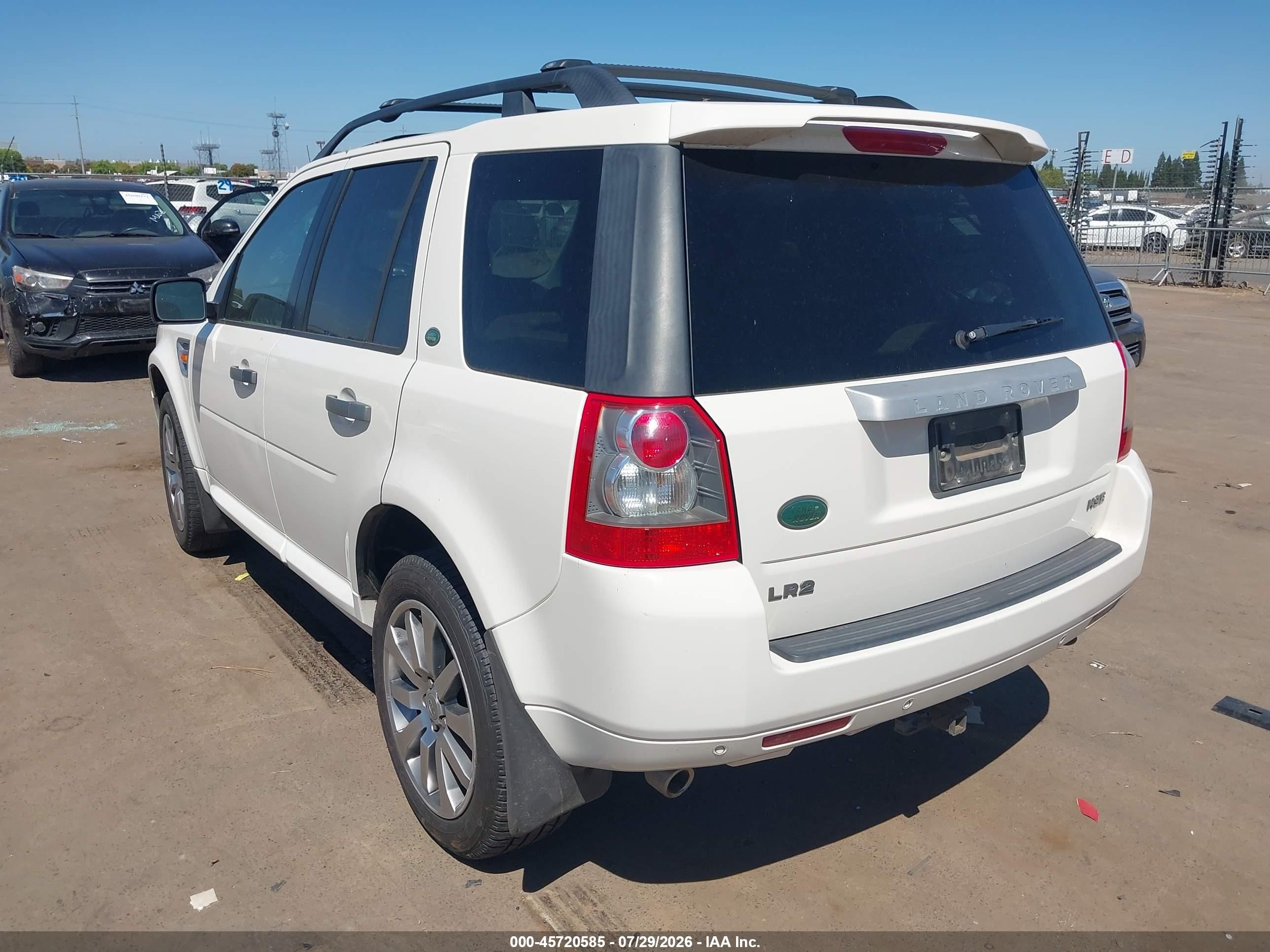 2008 Land Rover Lr2 Hse White vin: SALFT24N28H087697