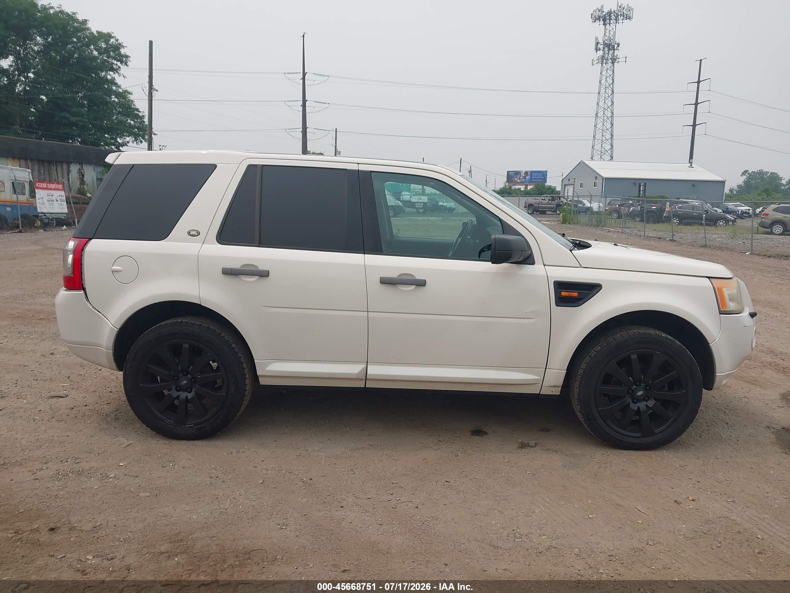 2008 Land Rover Lr2 Hse White vin: SALFT24N28H093208