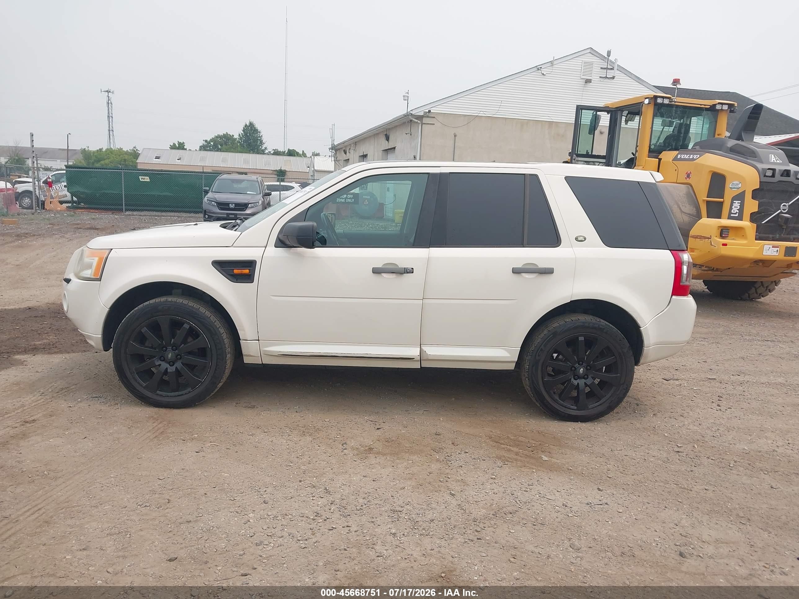 2008 Land Rover Lr2 Hse White vin: SALFT24N28H093208