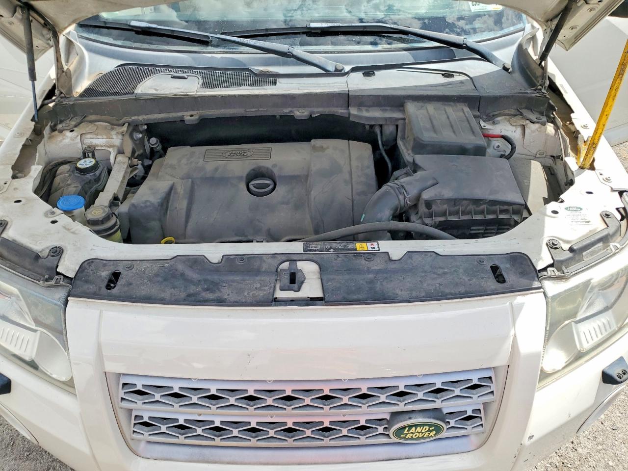 2008 Land Rover Lr2 Hse Technology White vin: SALFT24N68H066884