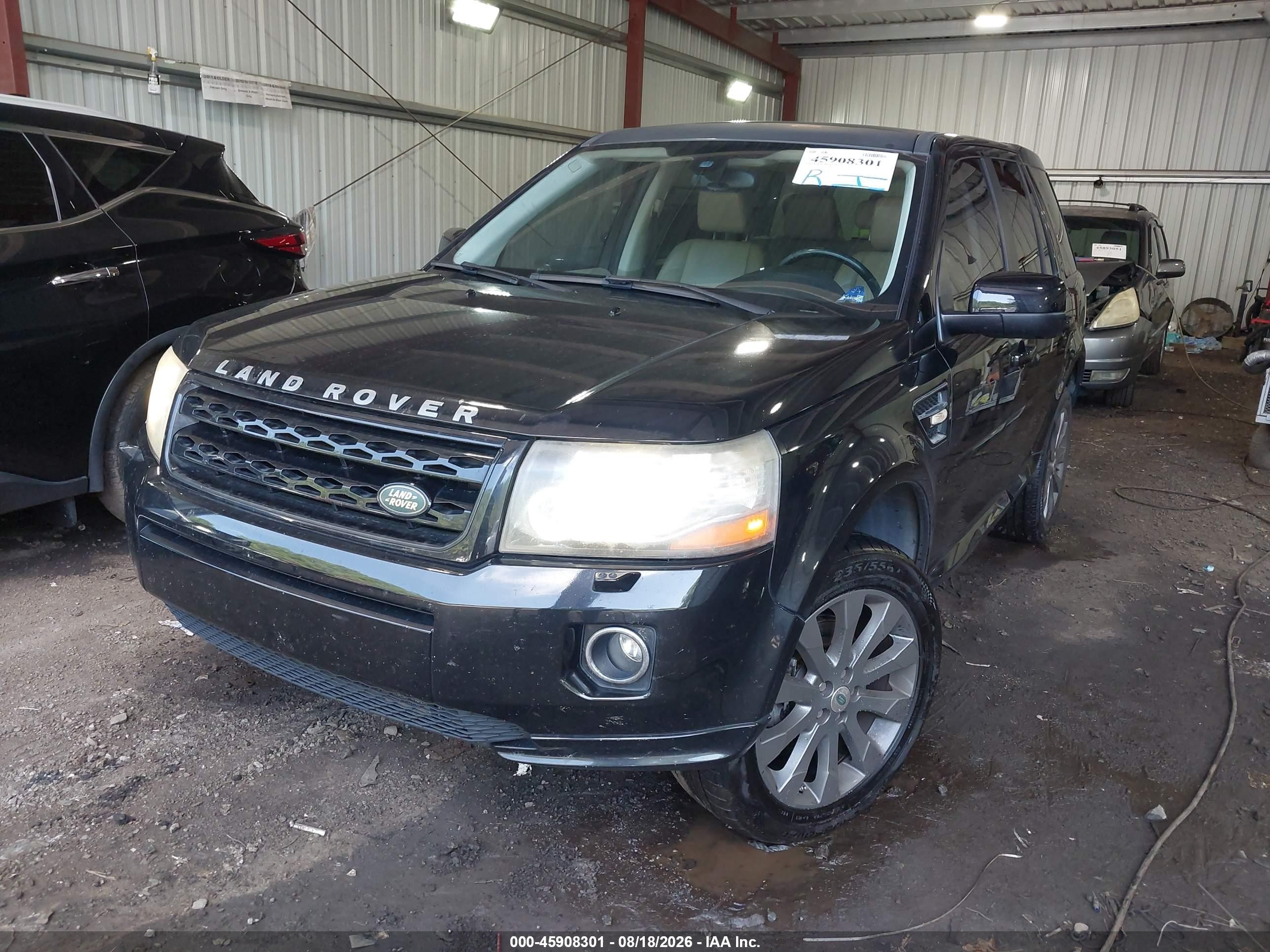 2014 Land Rover Lr2   Черный vin: SALFT2BG3EH416830