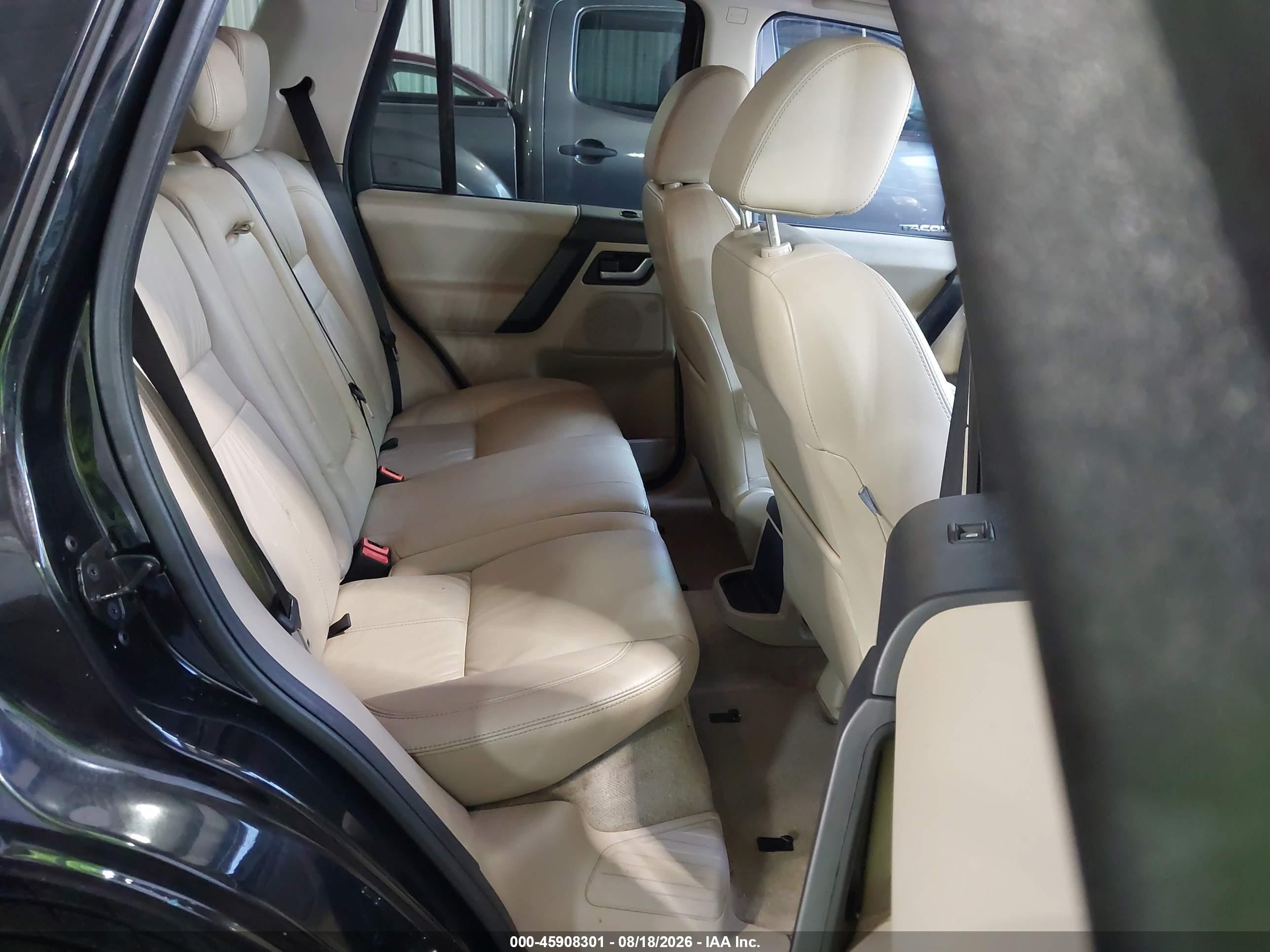 2014 Land Rover Lr2   Черный vin: SALFT2BG3EH416830