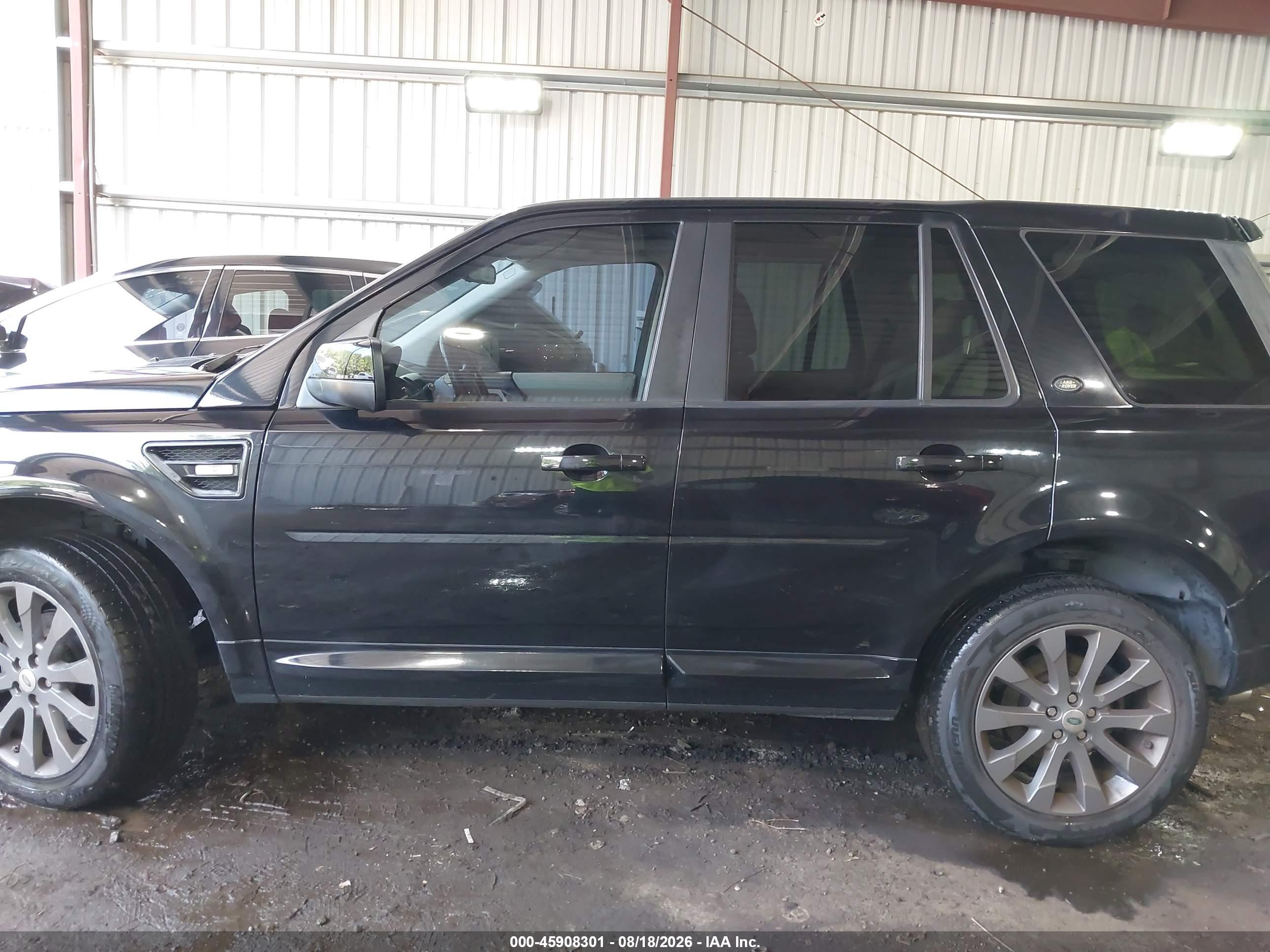 2014 Land Rover Lr2   Черный vin: SALFT2BG3EH416830