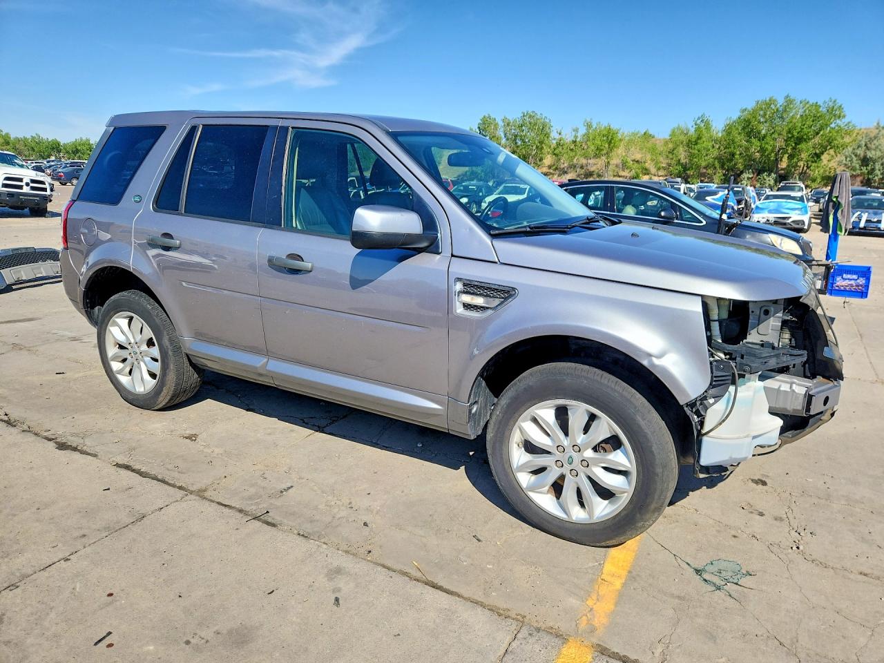 2011 Land Rover Lr2 Hse Luxury Серебряный vin: SALFT2BN6BH265735