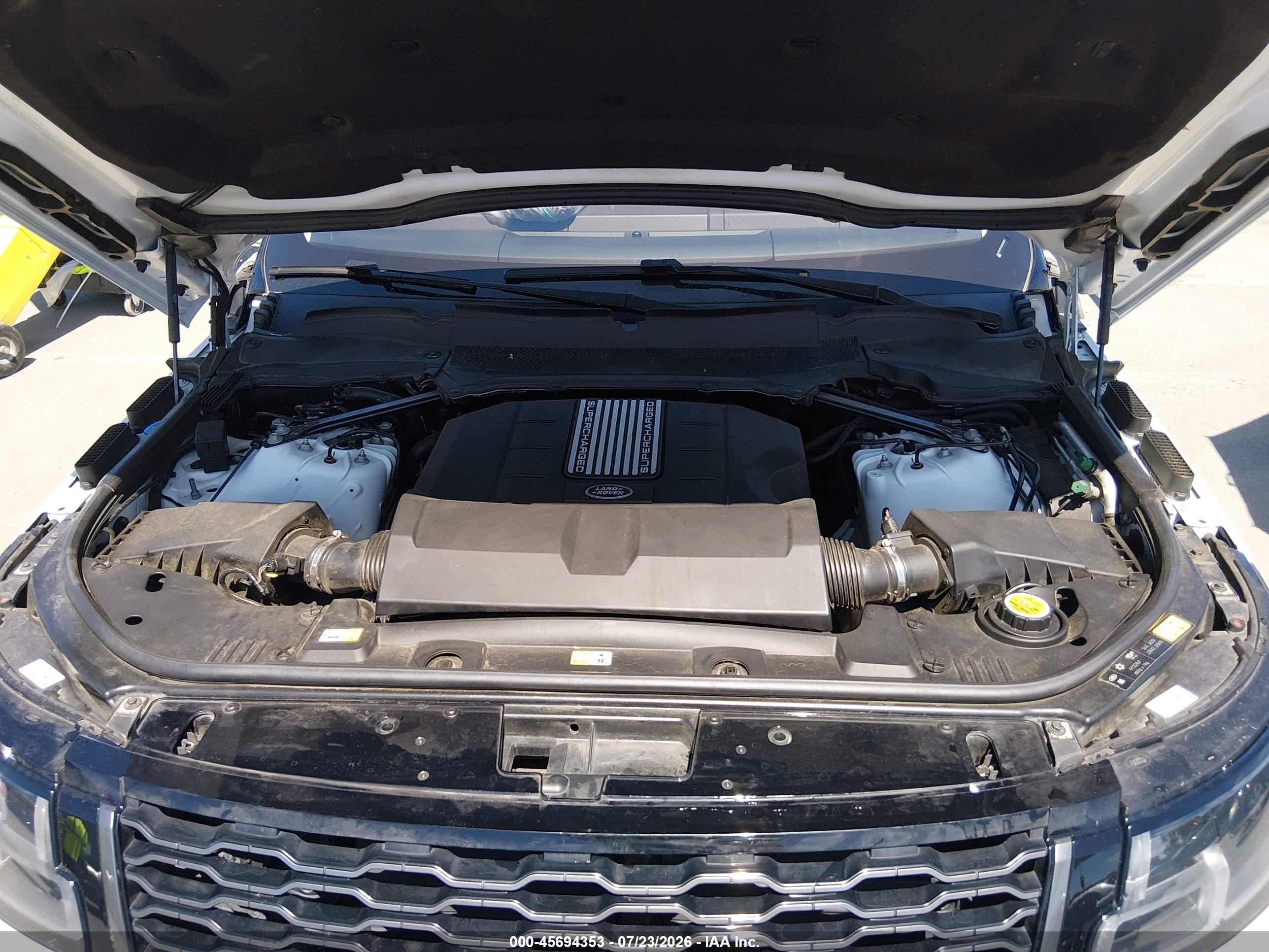 2019 Land Rover Range Rover 3.0l V6 Supercharged Белый vin: SALGR2RV3KA540091