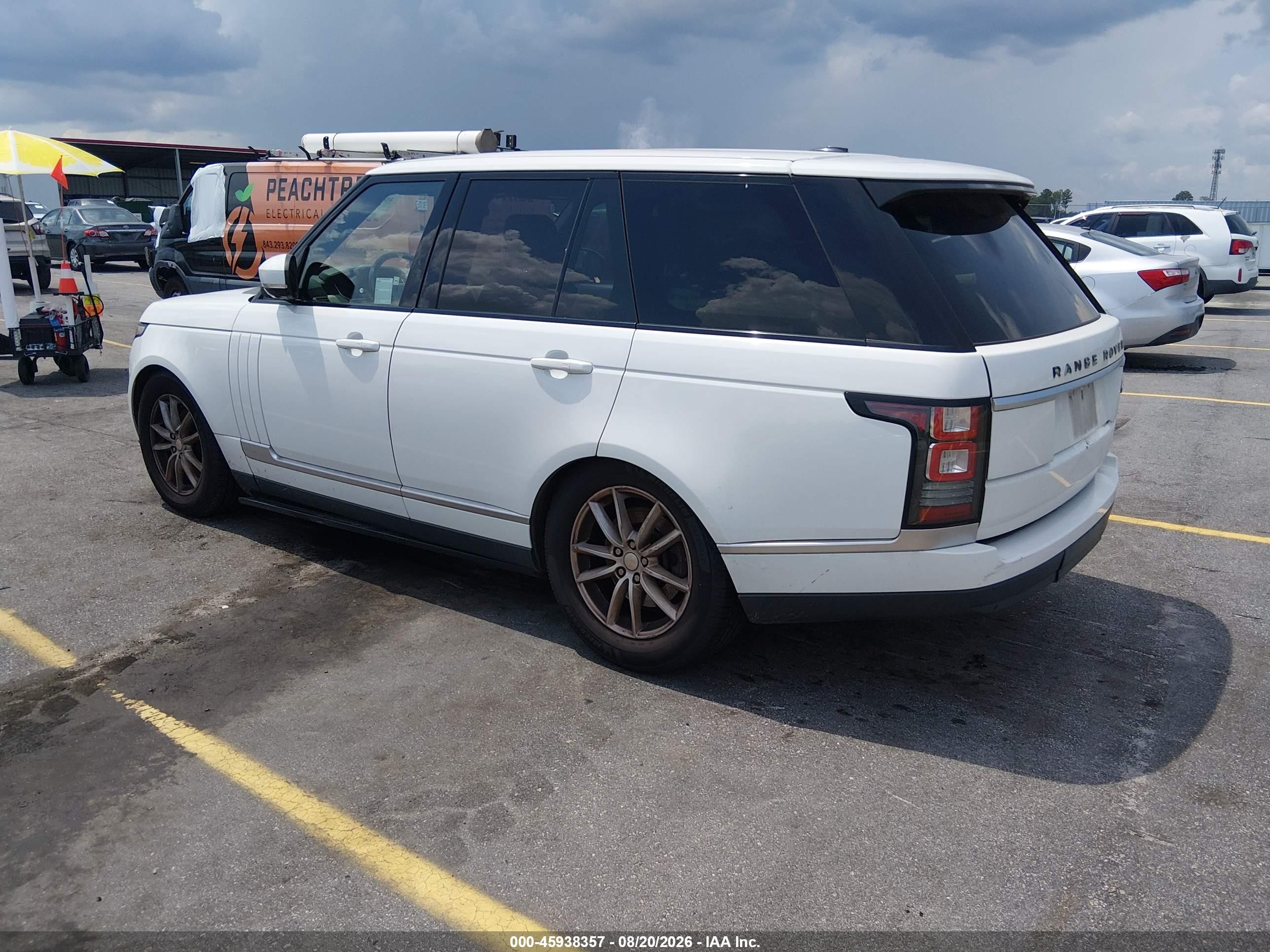 2014 Land Rover Range Rover 3.0l V6 Supercharged White vin: SALGR2WFXEA143057