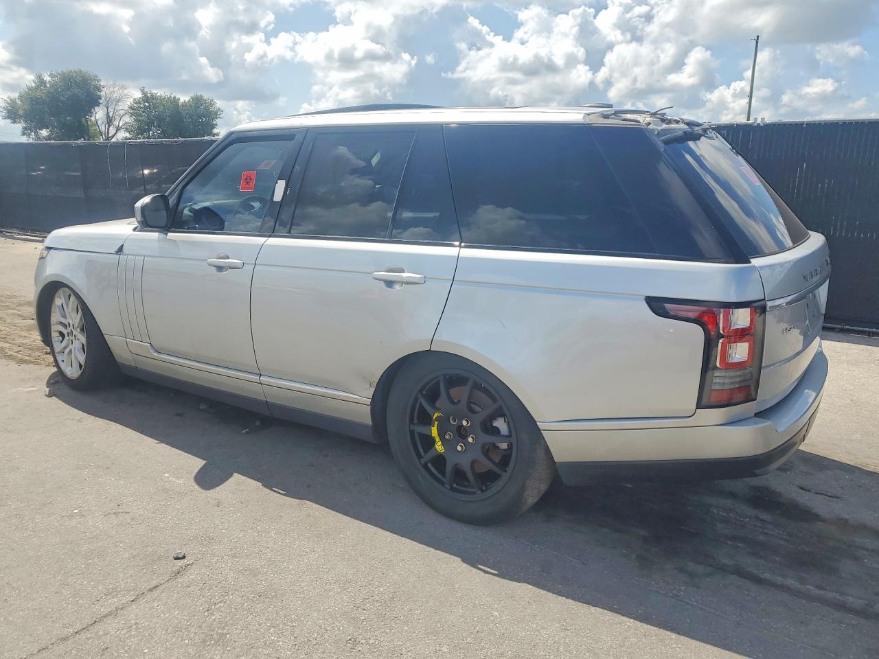 2013 Land Rover Range Rover Hse Silver vin: SALGS2DF8DA108586