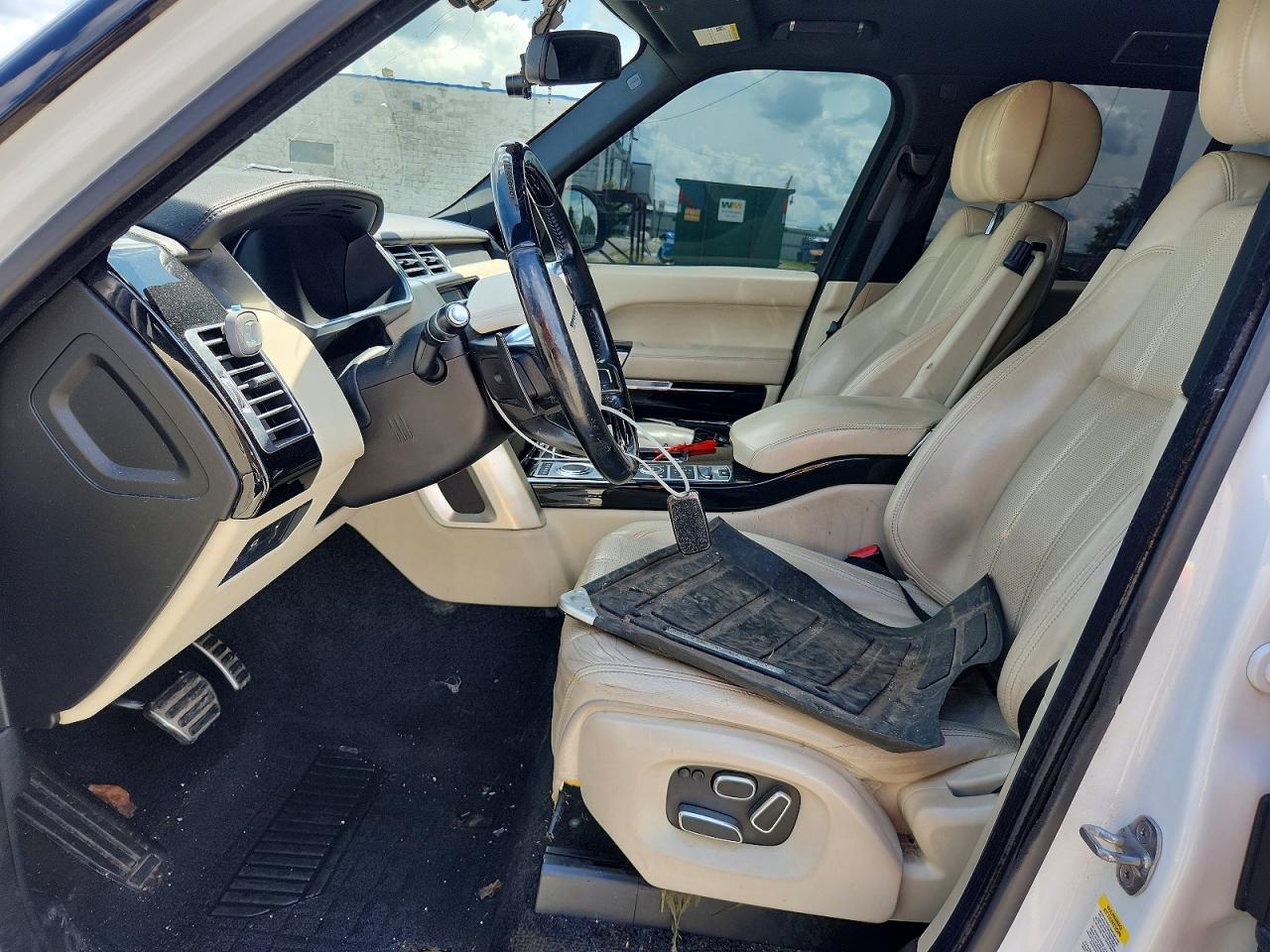 2013 Land Rover Range Rover Supercharged White vin: SALGS2EF2DA104838