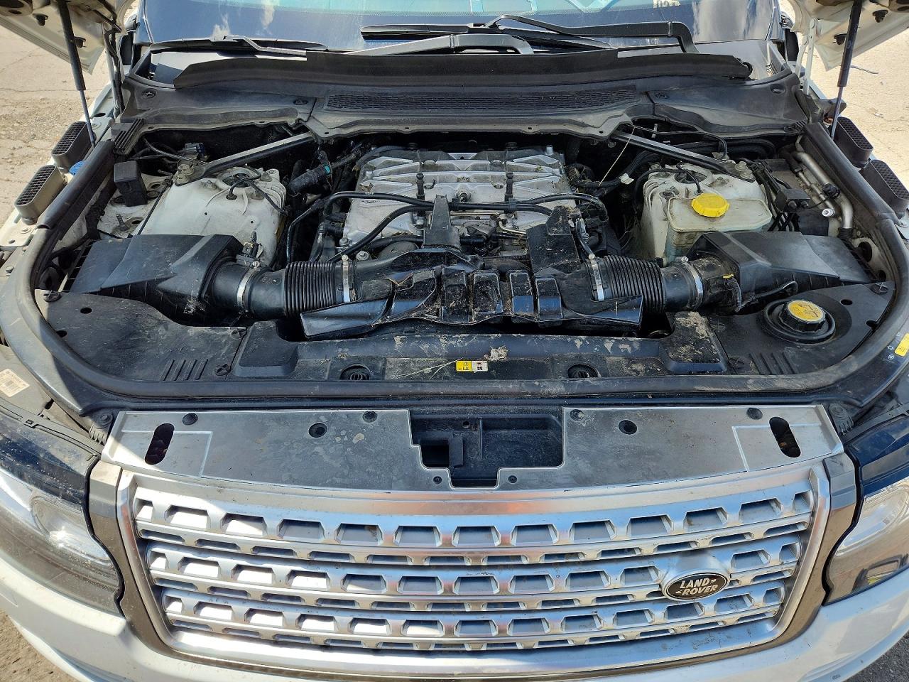 2013 Land Rover Range Rover Supercharged White vin: SALGS2EF2DA104838