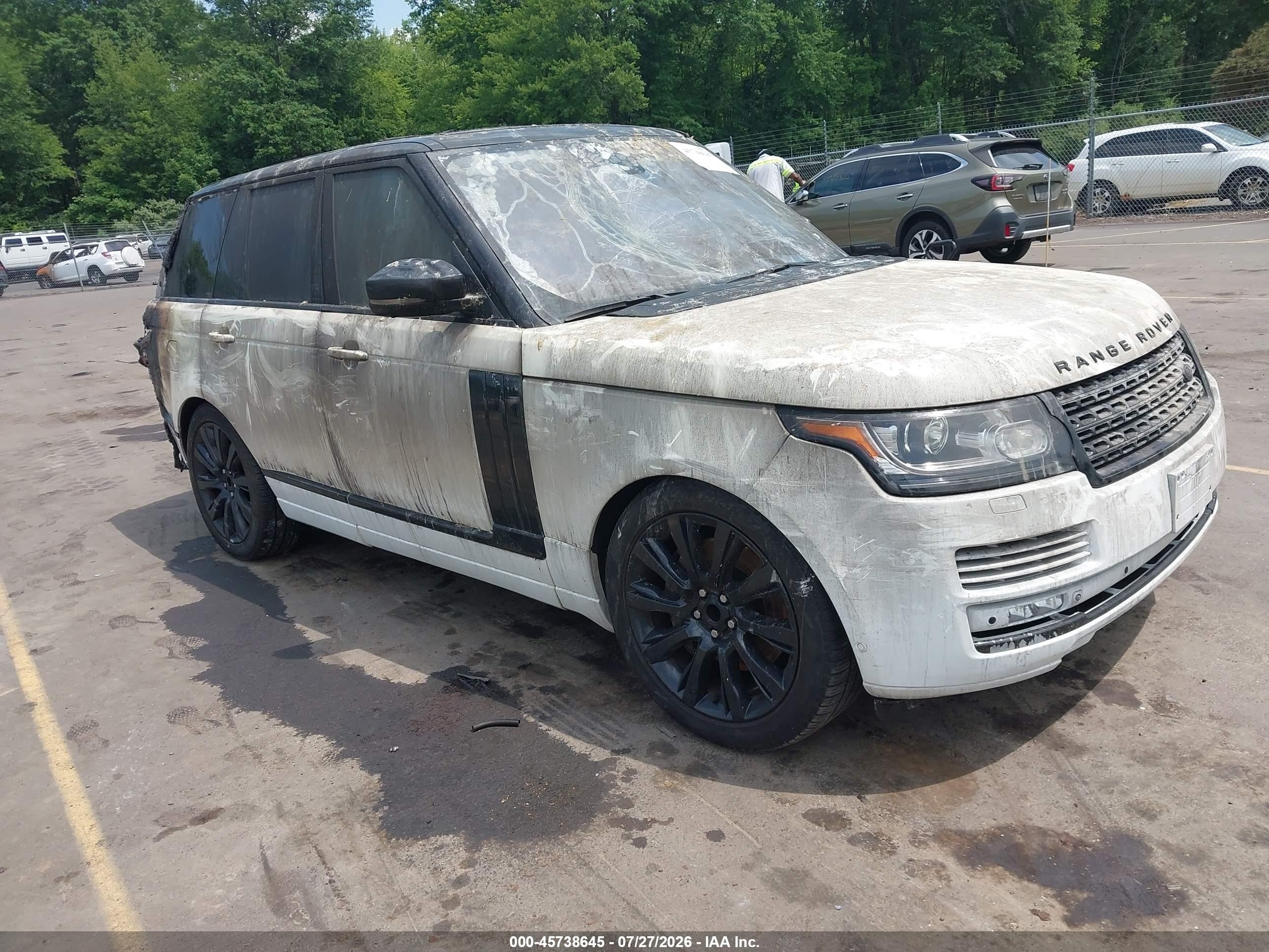 2014 Land Rover Range Rover 5.0l V8 Supercharged/5.0l V8 Supercharged Ebony Edition White vin: SALGS2EF9EA137000