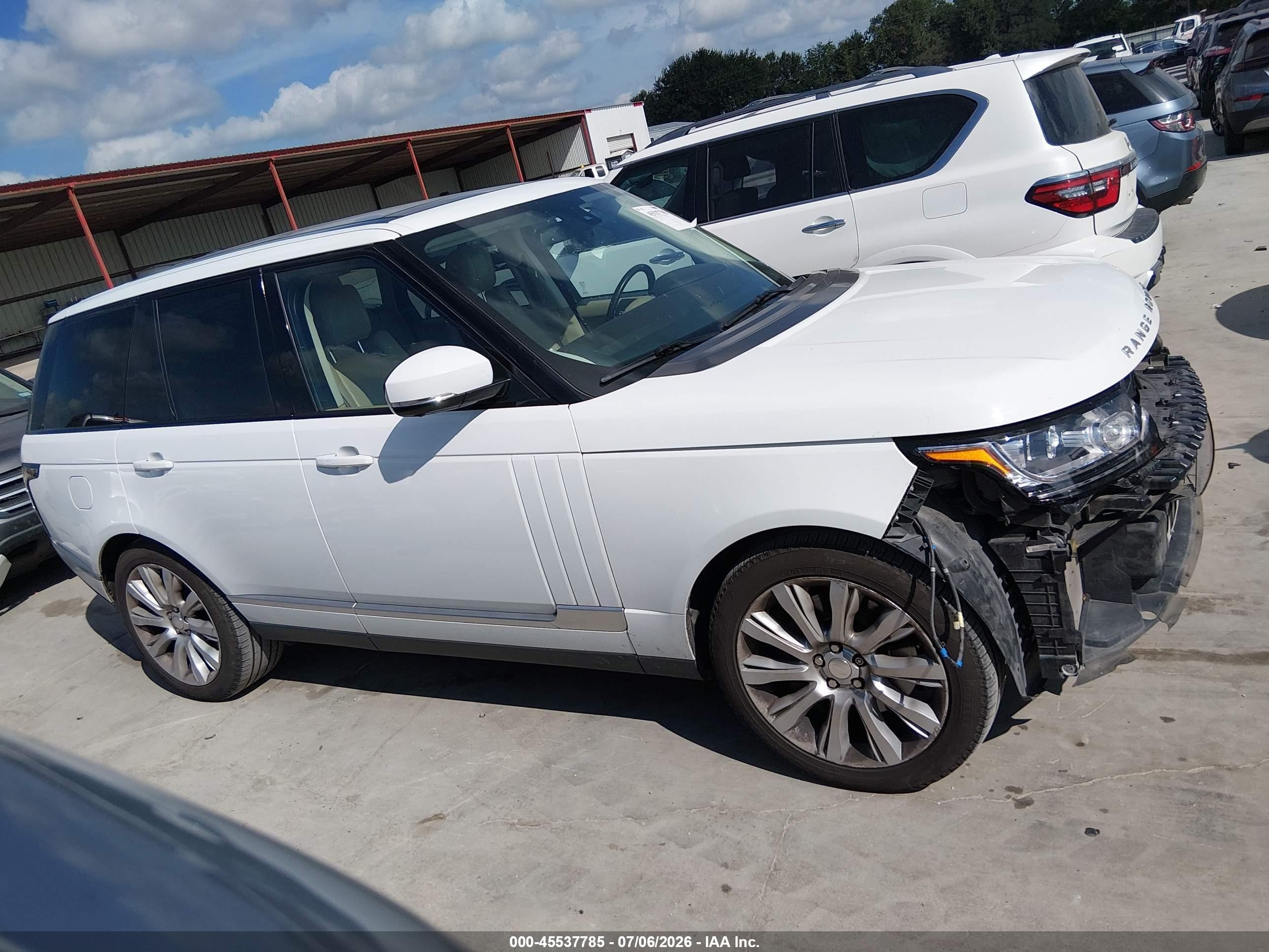 2014 Land Rover Range Rover 5.0l V8 Supercharged/5.0l V8 Supercharged Ebony Edition White vin: SALGS2EFXEA150712