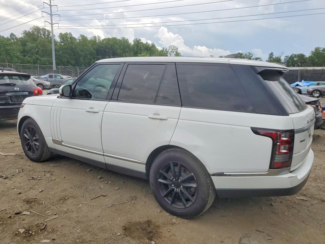2017 Land Rover Range Rover Supercharged White vin: SALGS2FE2HA363230