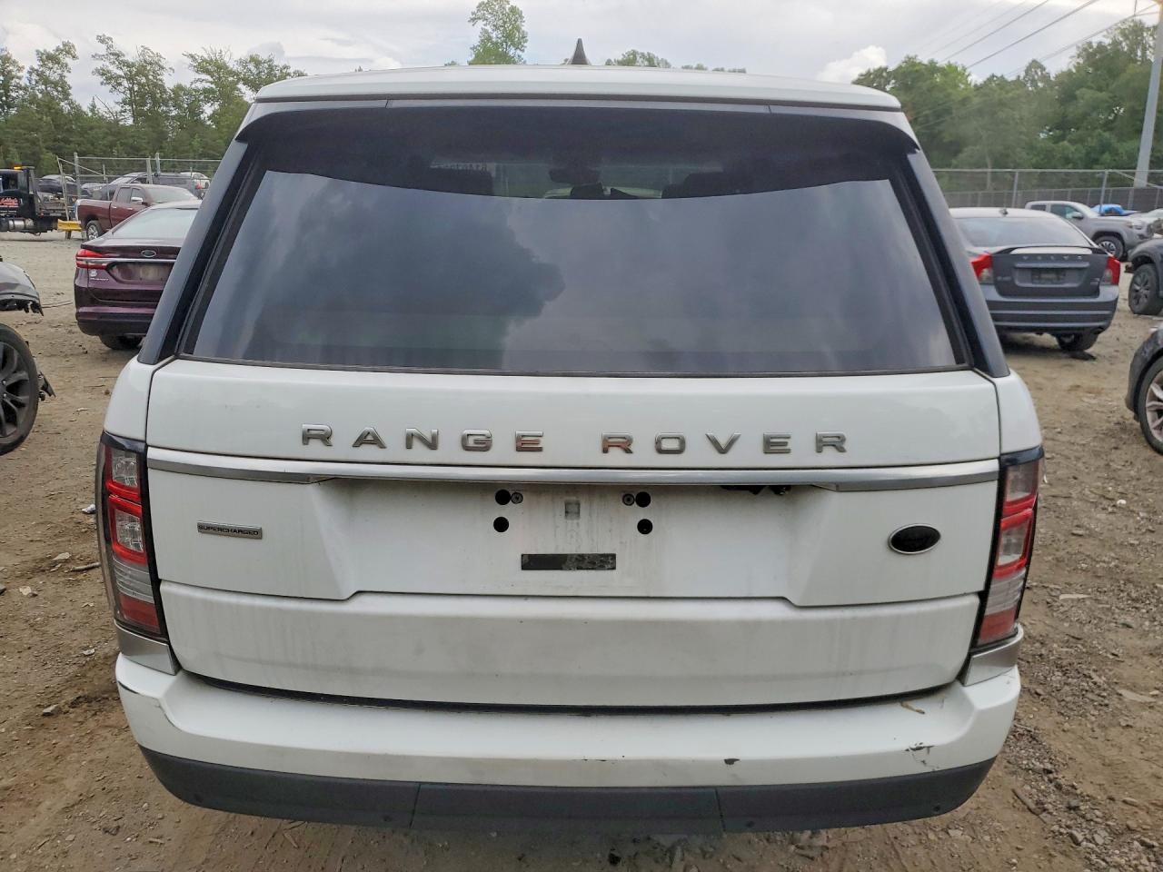 2017 Land Rover Range Rover Supercharged White vin: SALGS2FE2HA363230