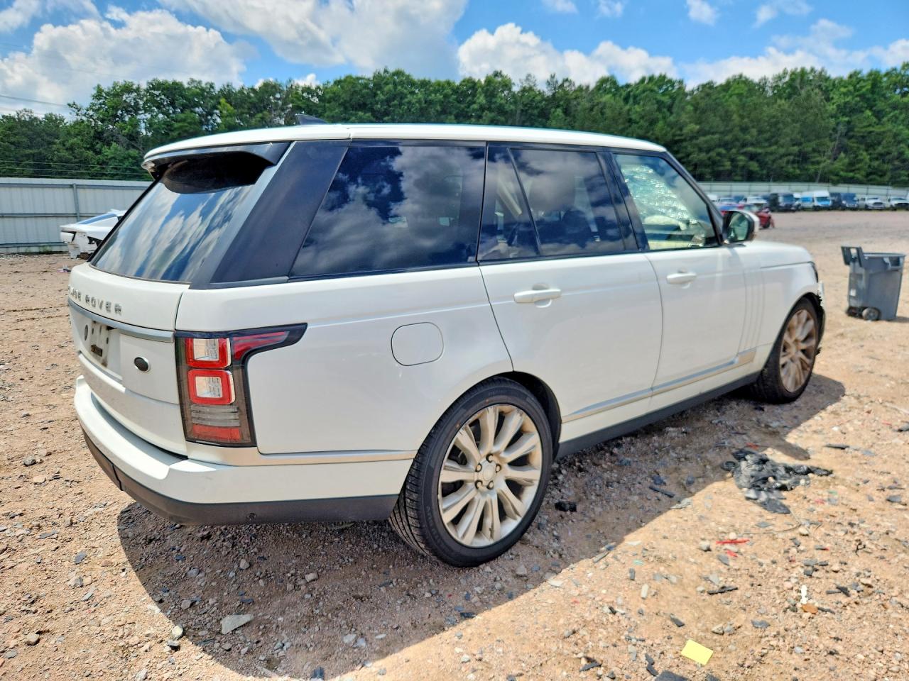 2017 Land Rover Range Rover Supercharged White vin: SALGS2FE5HA322087
