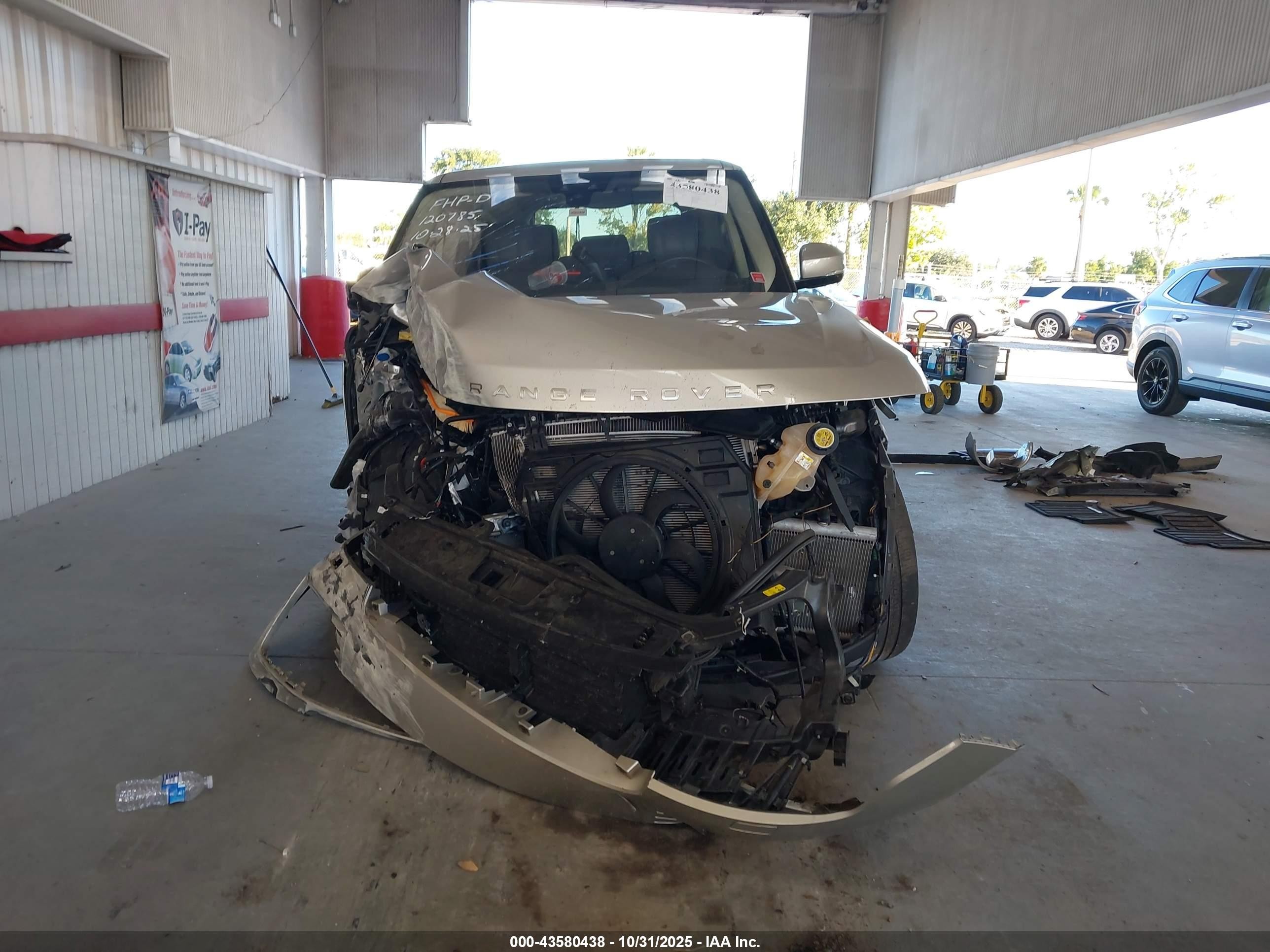 2020 Land Rover Range Rover Hse Gold vin: SALGS2RU0LA401534