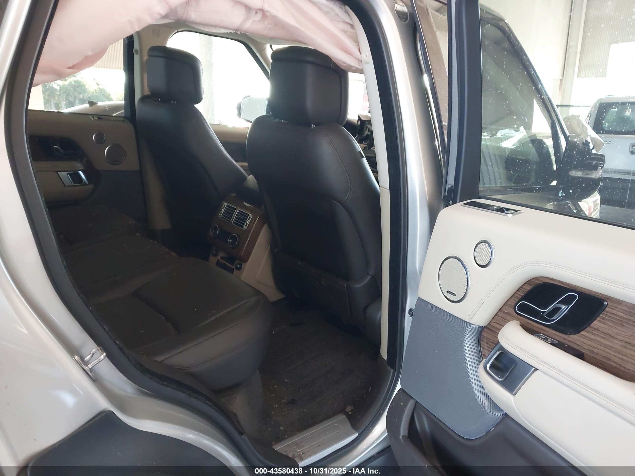 2020 Land Rover Range Rover Hse Gold vin: SALGS2RU0LA401534