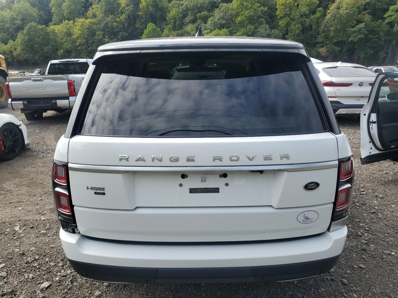 2022 Land Rover Range Rover Westminster Edition White vin: SALGS2SE6NA470136