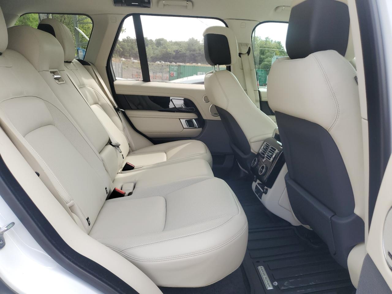 2022 Land Rover Range Rover Westminster Edition White vin: SALGS2SE6NA470136