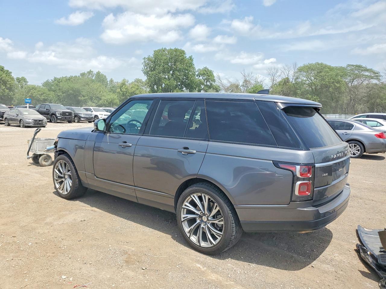 2018 Land Rover Range Rover Hse Silver vin: SALGS2SV4JA512507