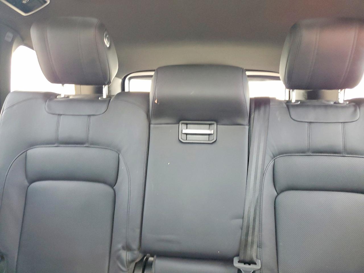 2018 Land Rover Range Rover Hse Silver vin: SALGS2SV4JA512507